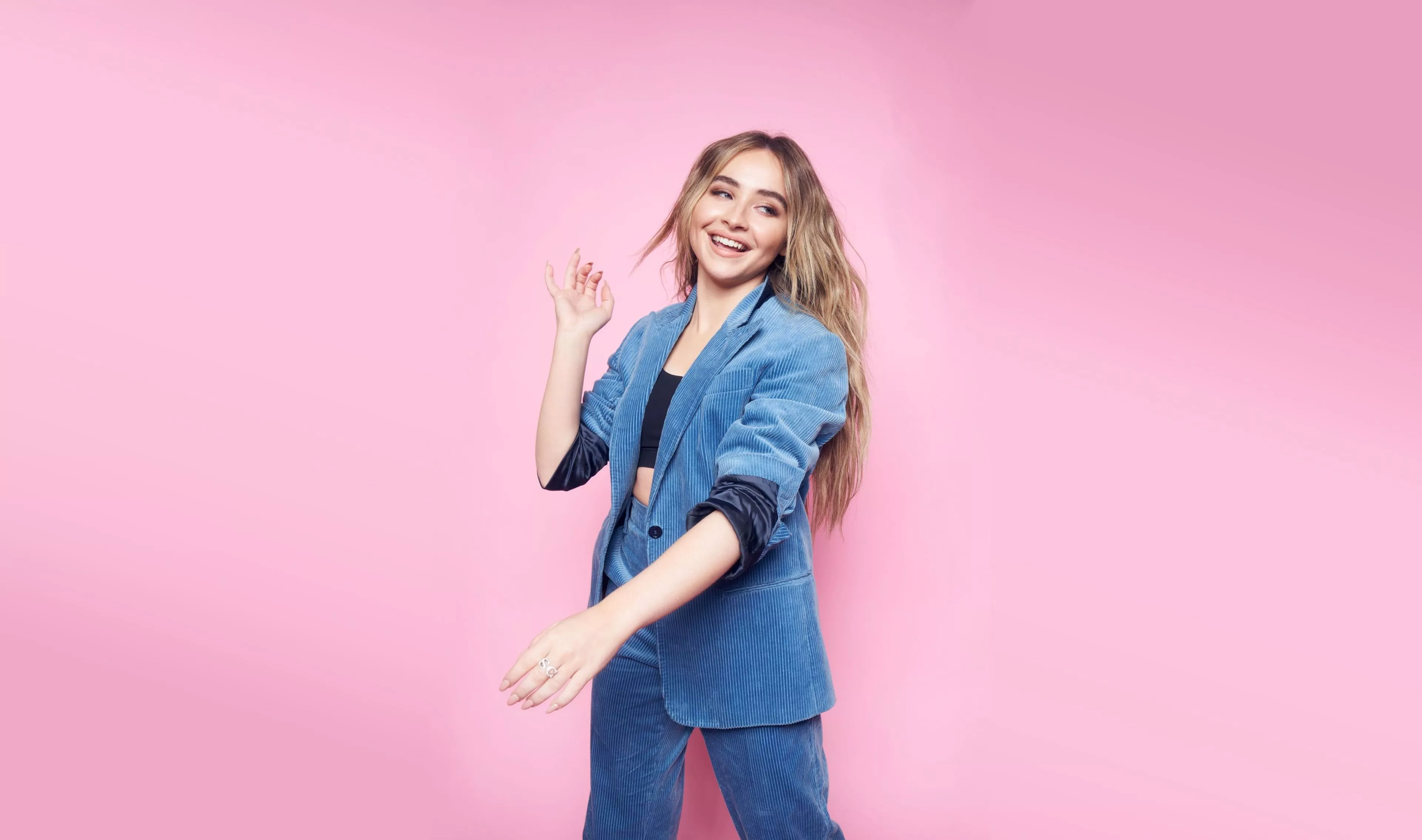 Sabrina Carpenter 4K Wallpaper, HD