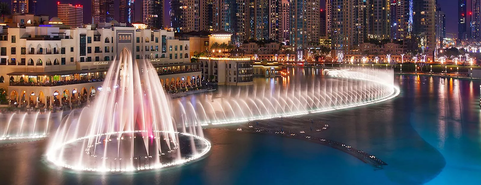 The Dubai Fountain Lake Ride. Best
