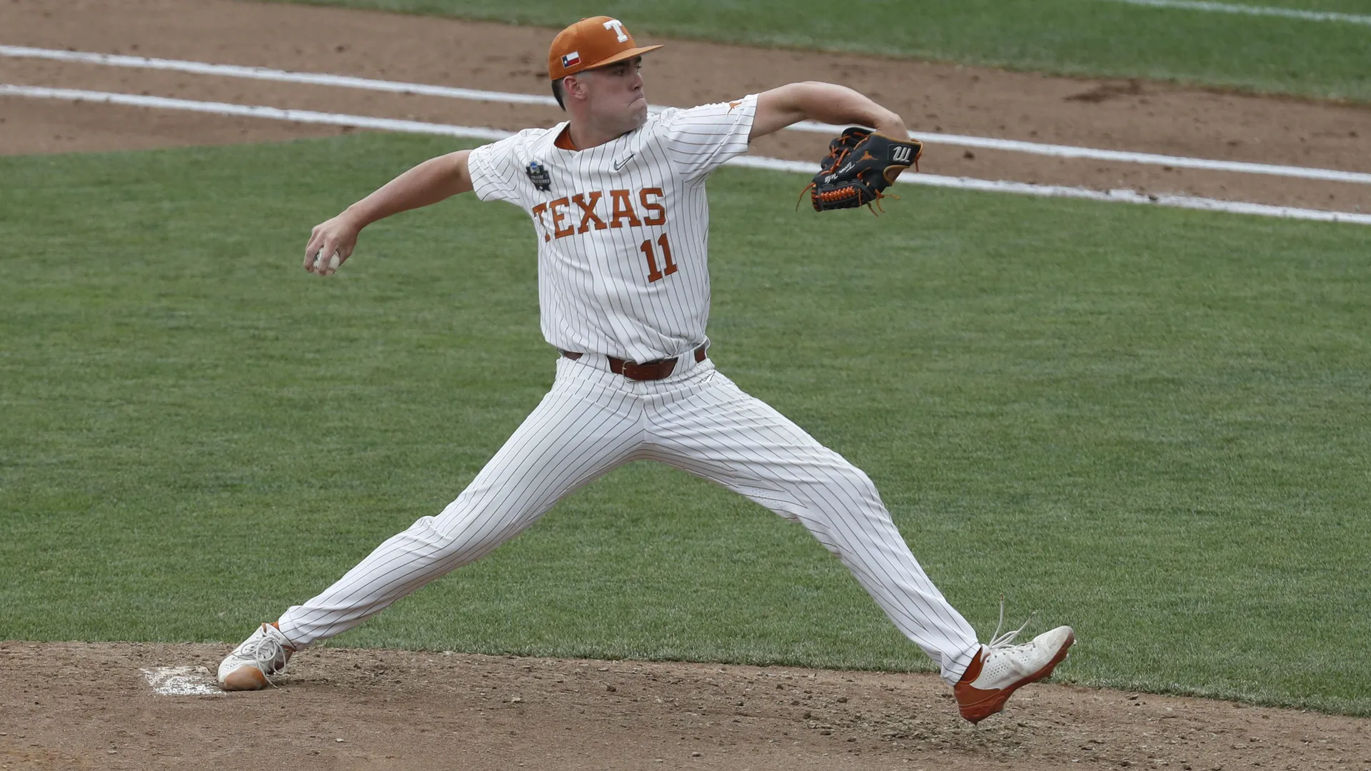 Texas baseball loses key pitcher