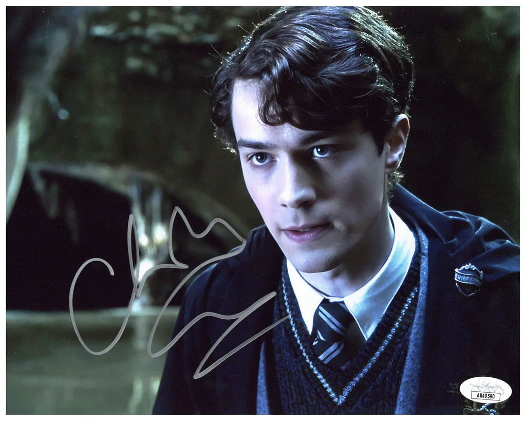 Christian Coulson kreative as Tom