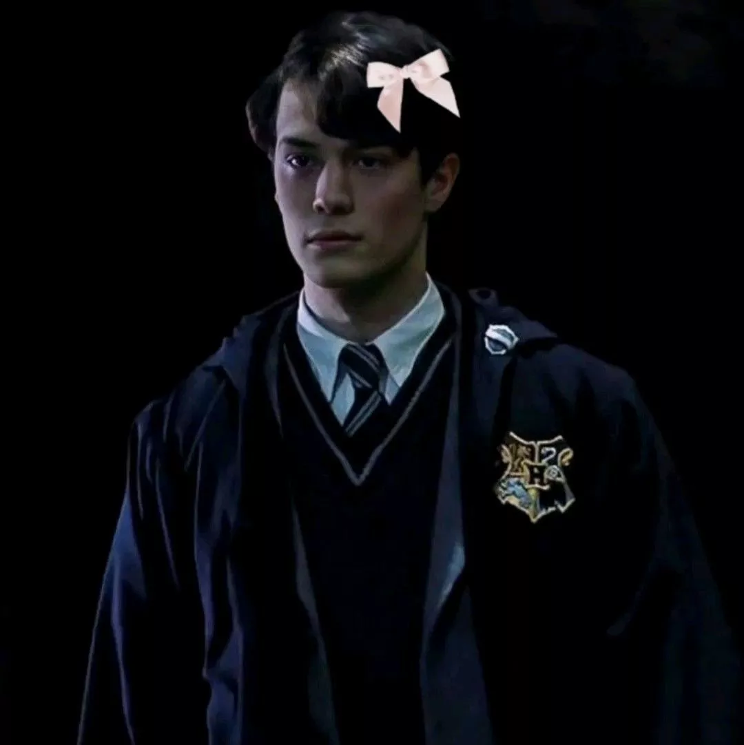 Christian Coulson ideas in 2025