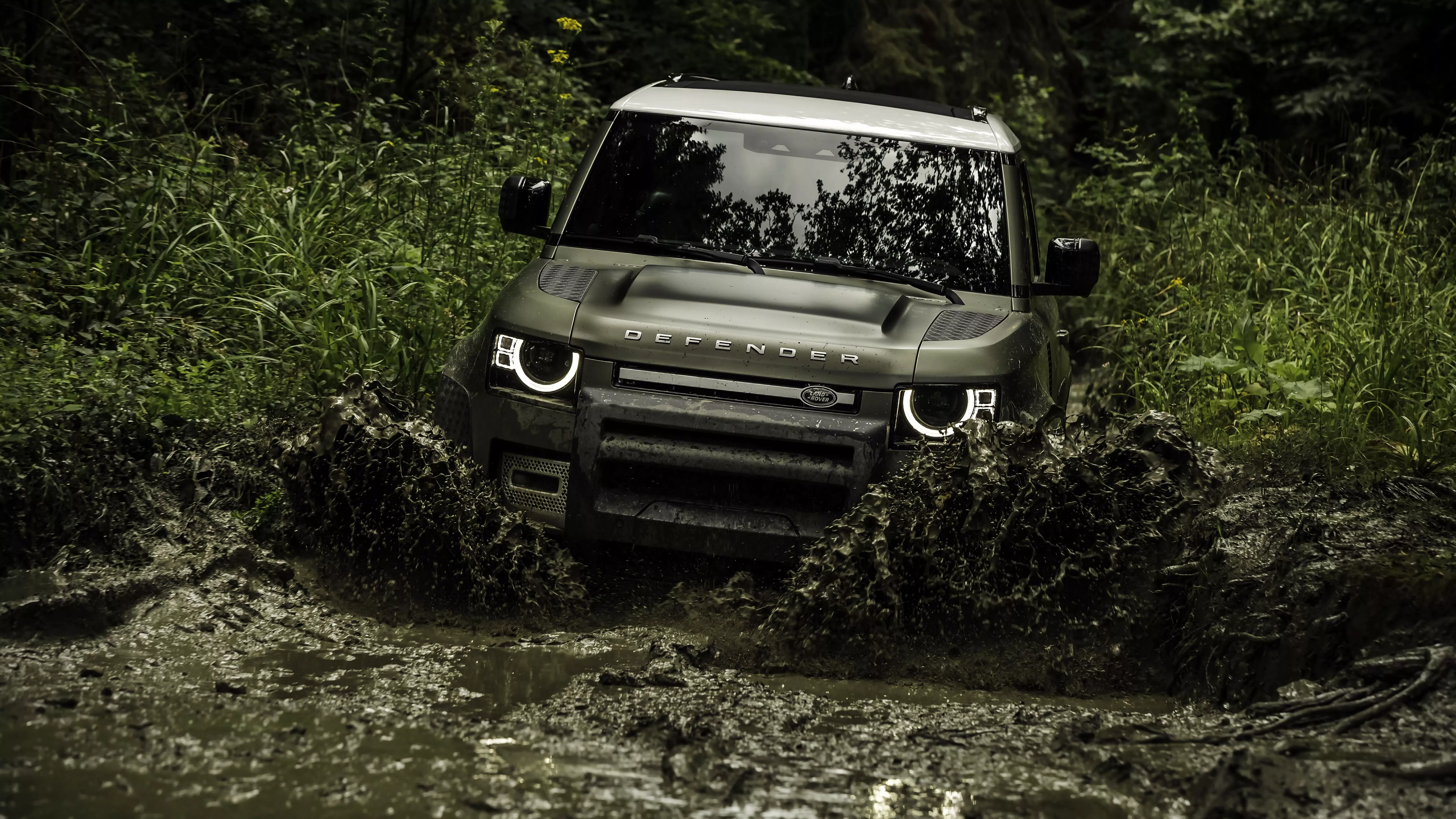 Land Rover Defender 90 D240 SE Explorer