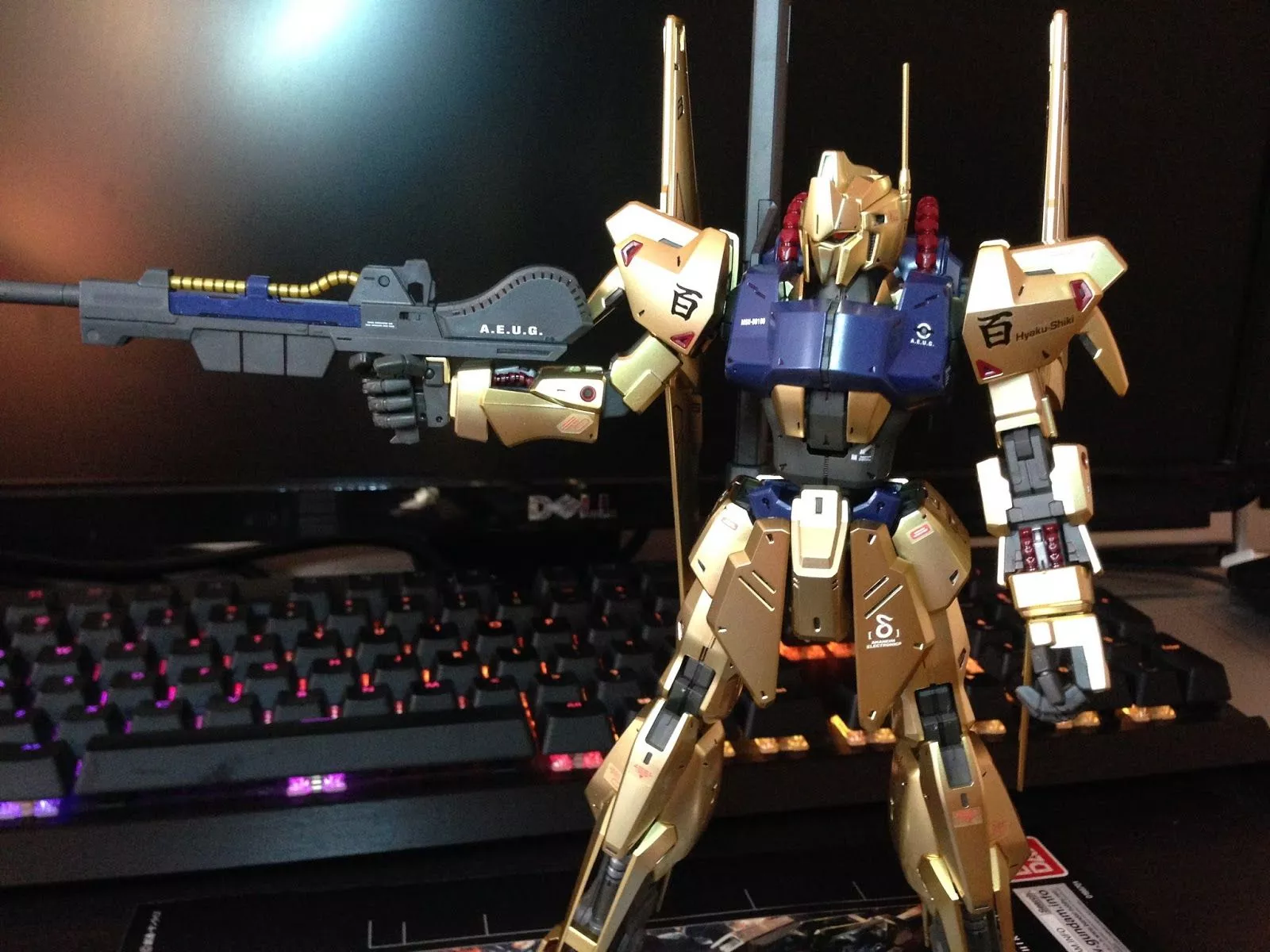 Zer0's Back: Hobby Talk: Model Kit