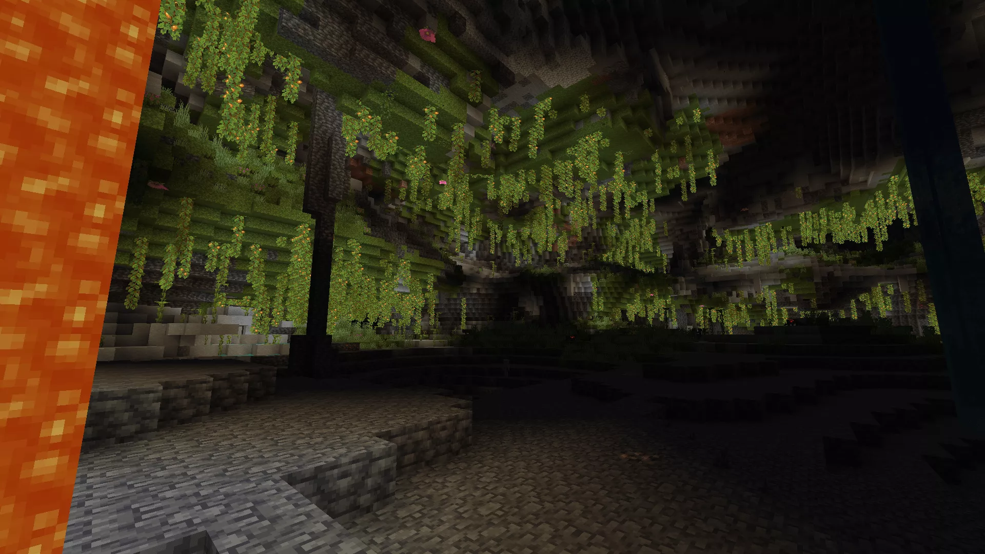 Large 1.18 Lush Cave