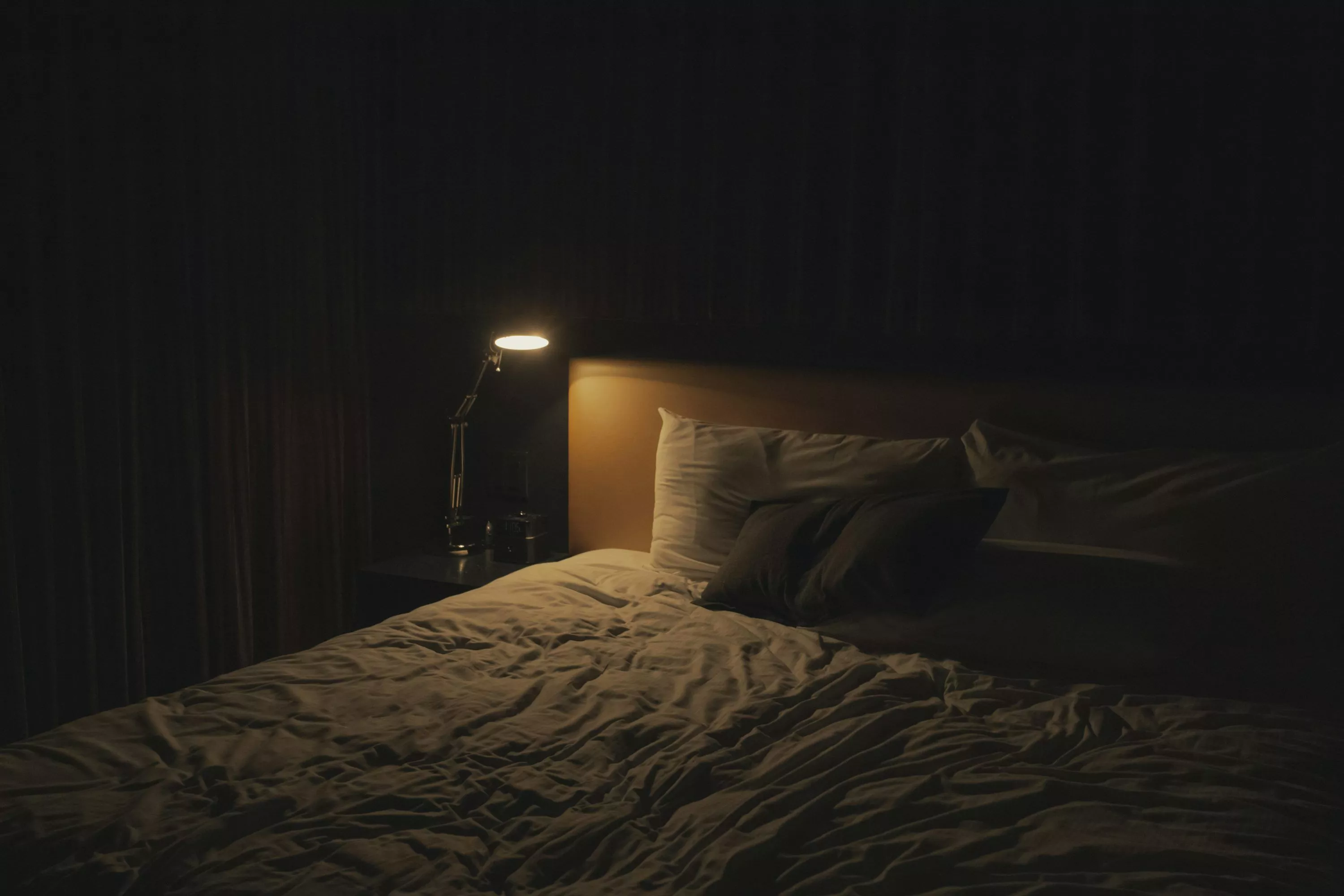 1K+ Dark Bedroom Picture. Download