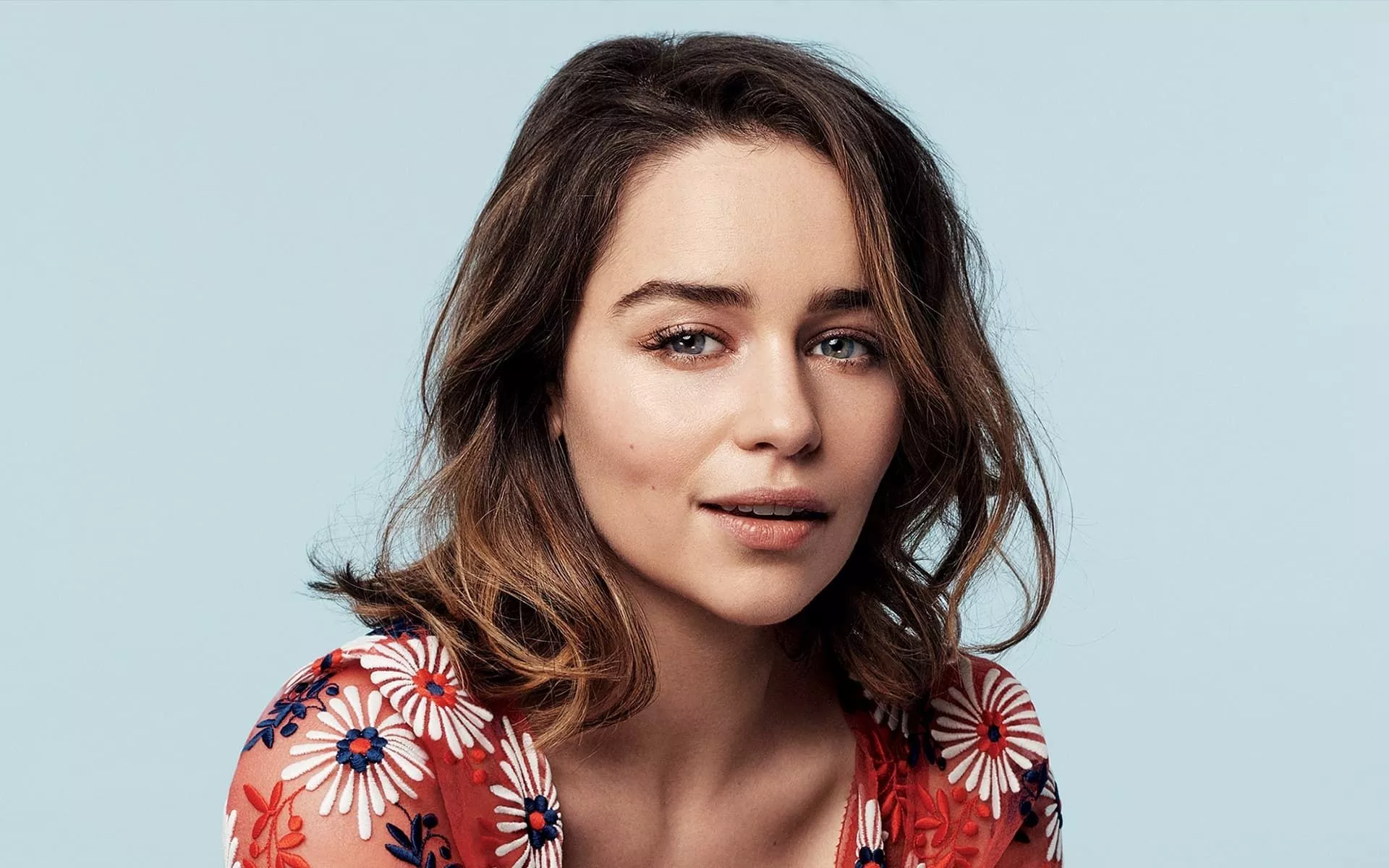 Emilia Clarke Wallpaper