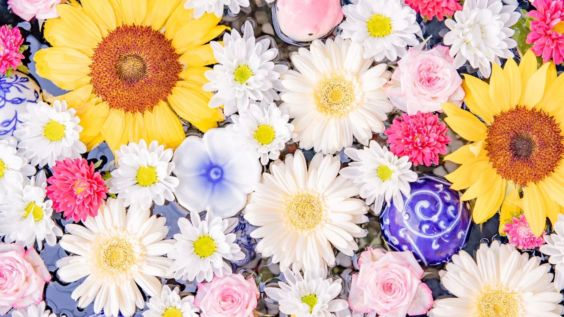 Colorful Wallpaper 4K, Flower bouquet