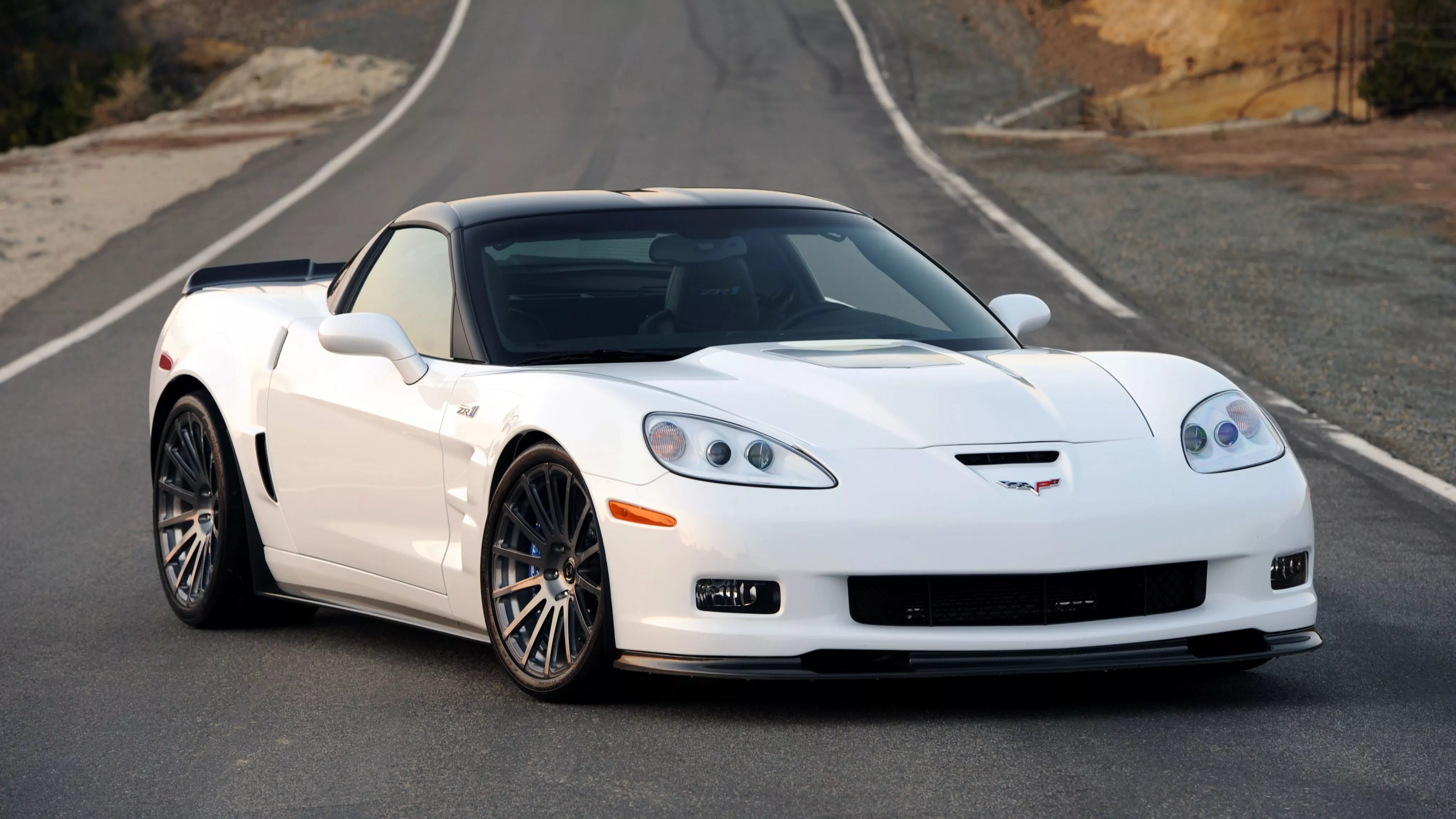 Download White Car Car Chevrolet