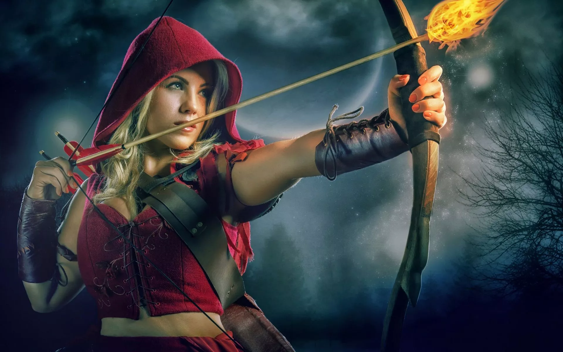 Hood Archer Woman Cosplay Arrow