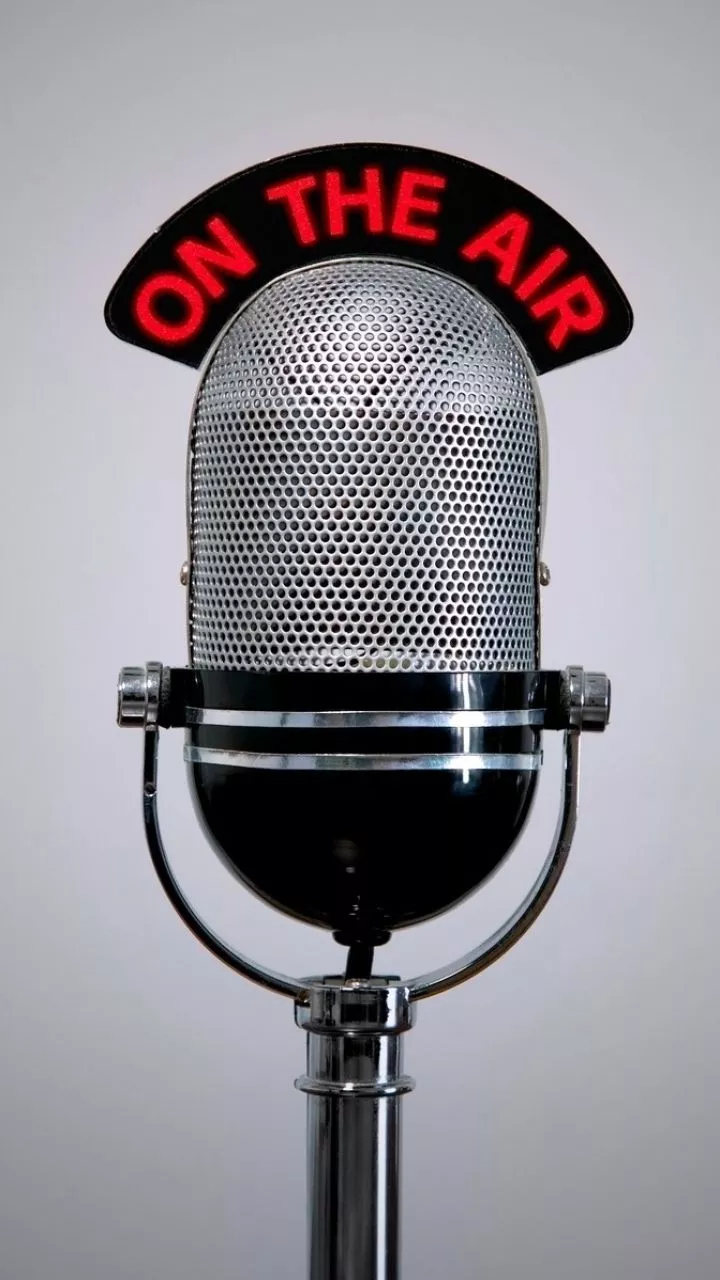 Download Vintage Retro Music Microphone