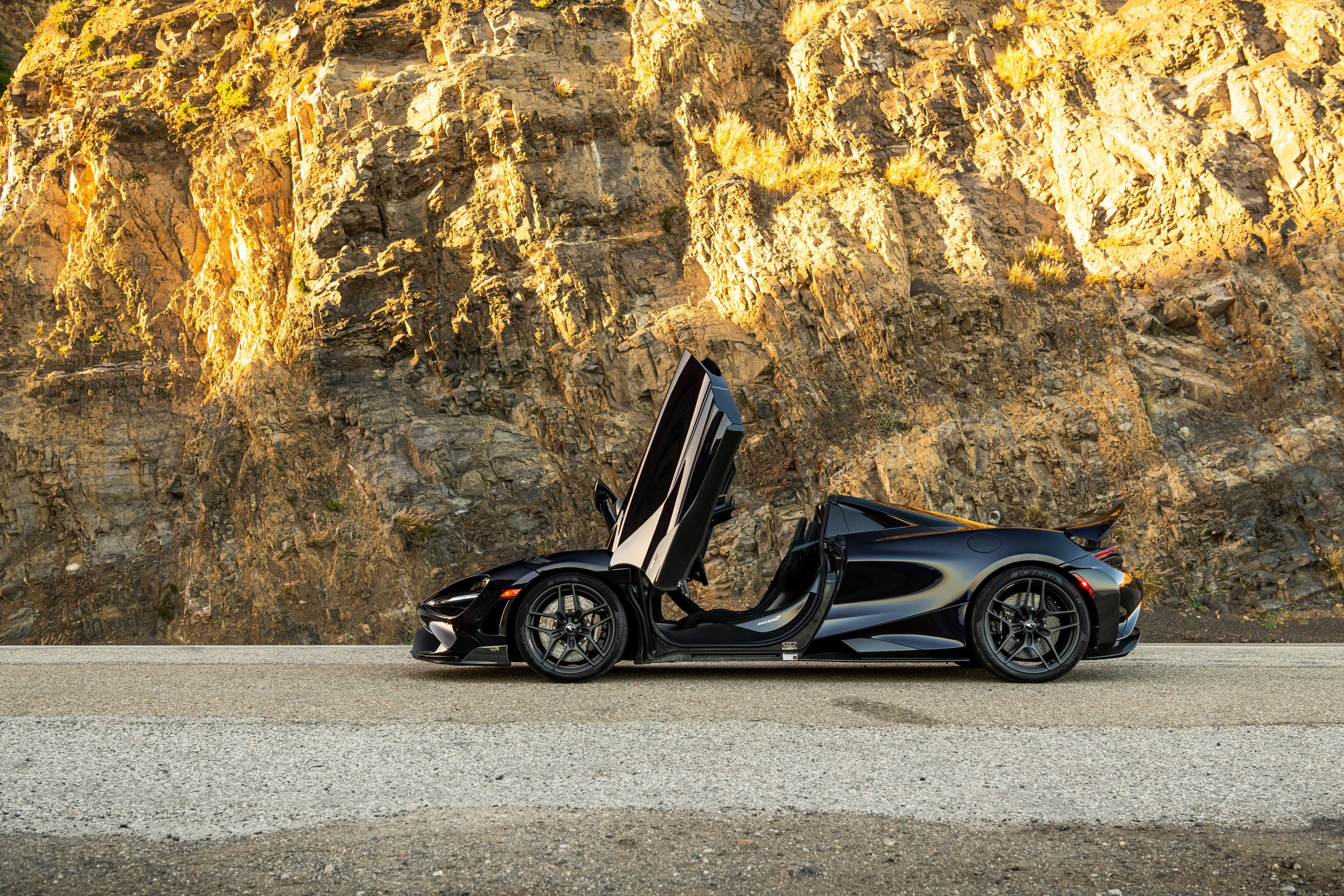 Photos of the 2022 McLaren 765LT Spider