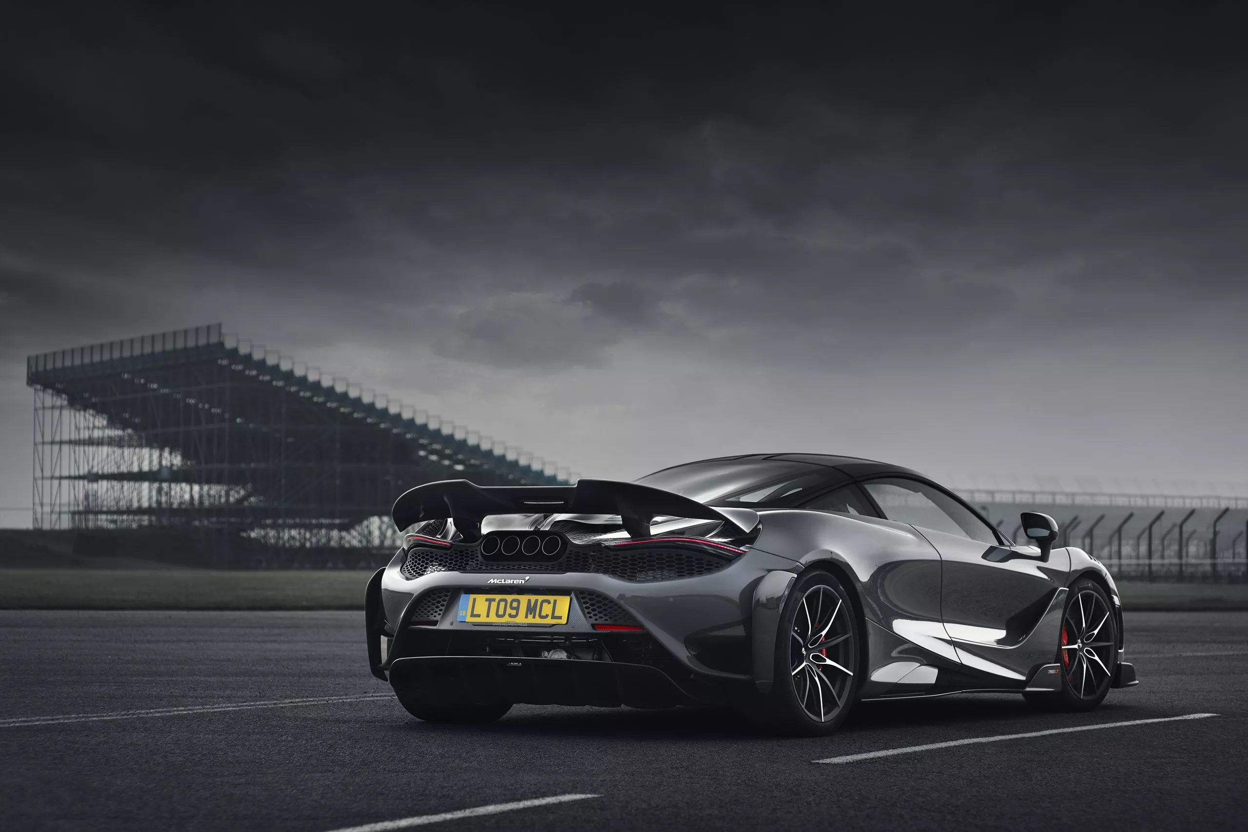 McLaren 765LT: New Longtail Driven