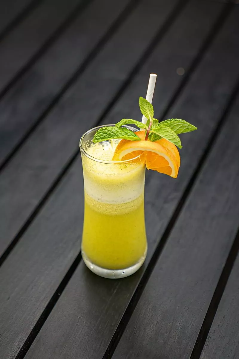 HD fresh mint leaves wallpaper