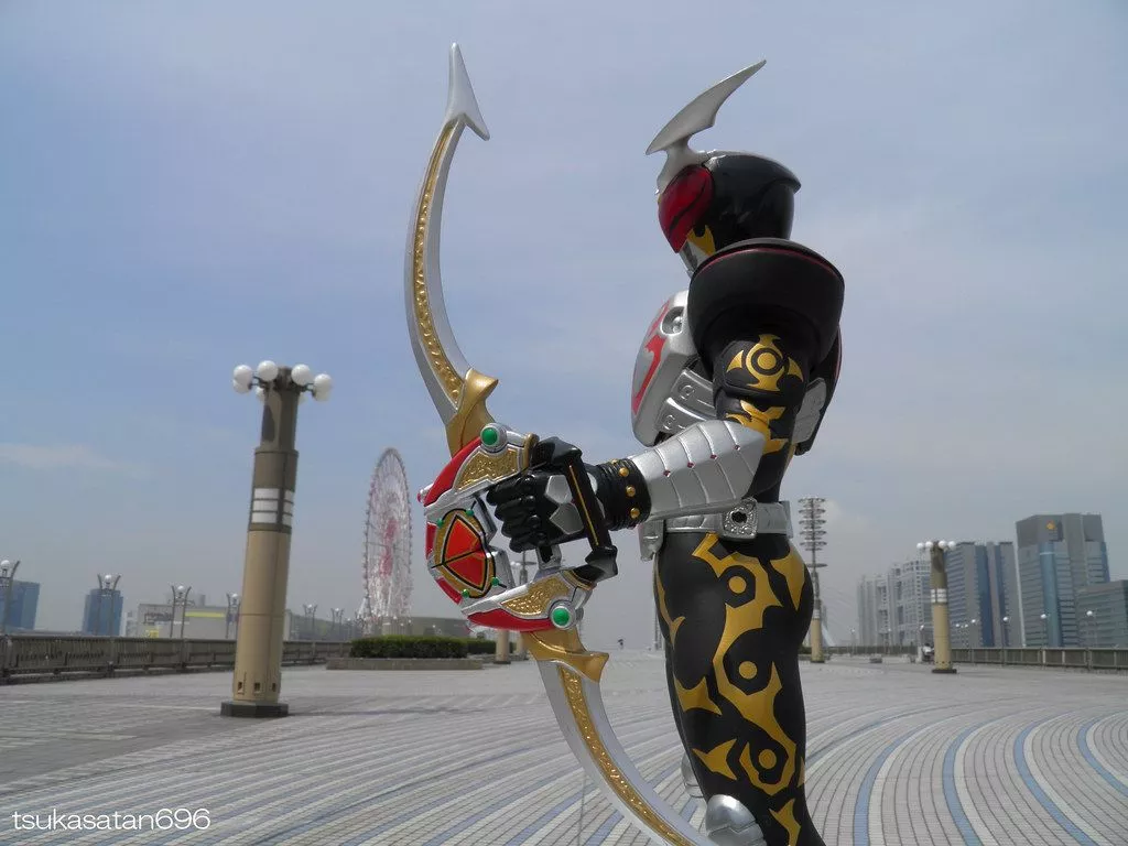 仮面ライダーカリス. Kamen Rider Chalice