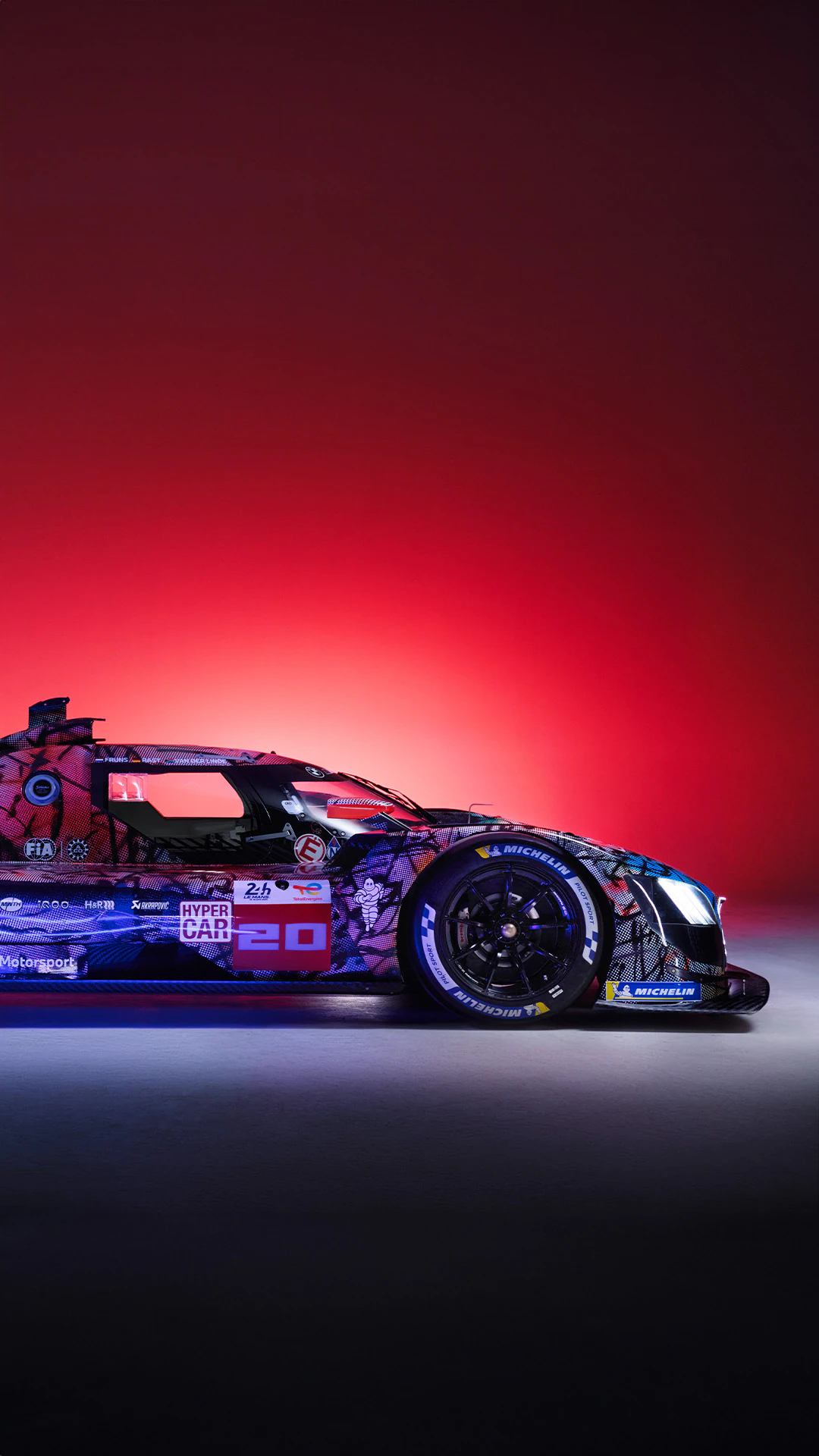 Exclusive: BMW wallpaper