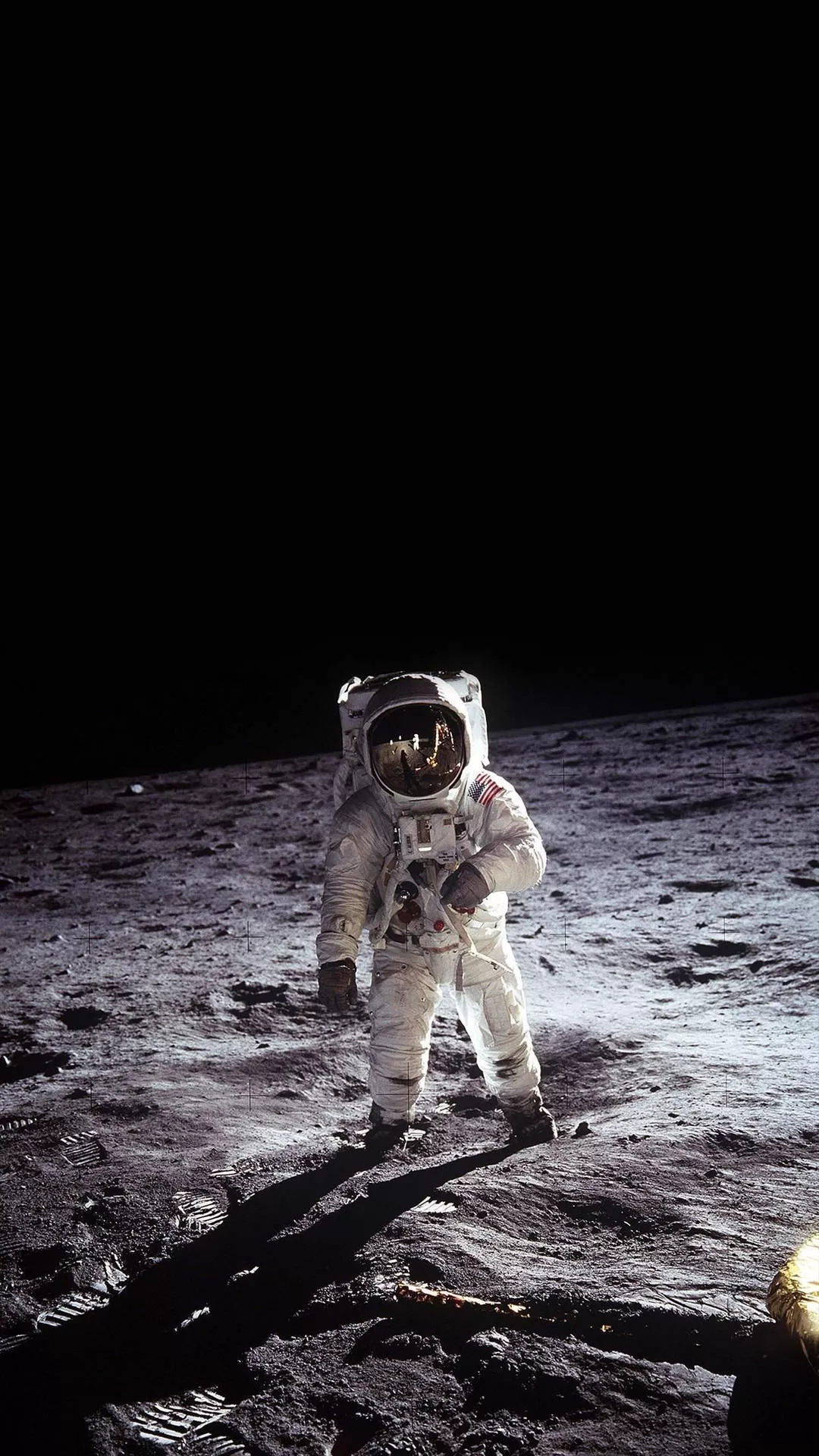 Apollo Astronaut Oled iPhone Wallpaper