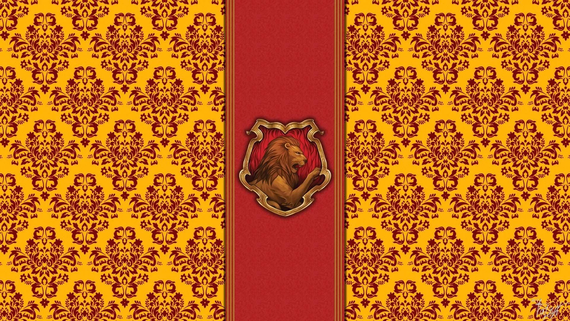 Download free Gryffindor Emblem Harry