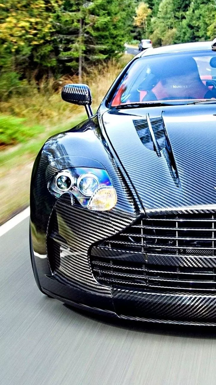 Aston Martin Db9, Vehicles