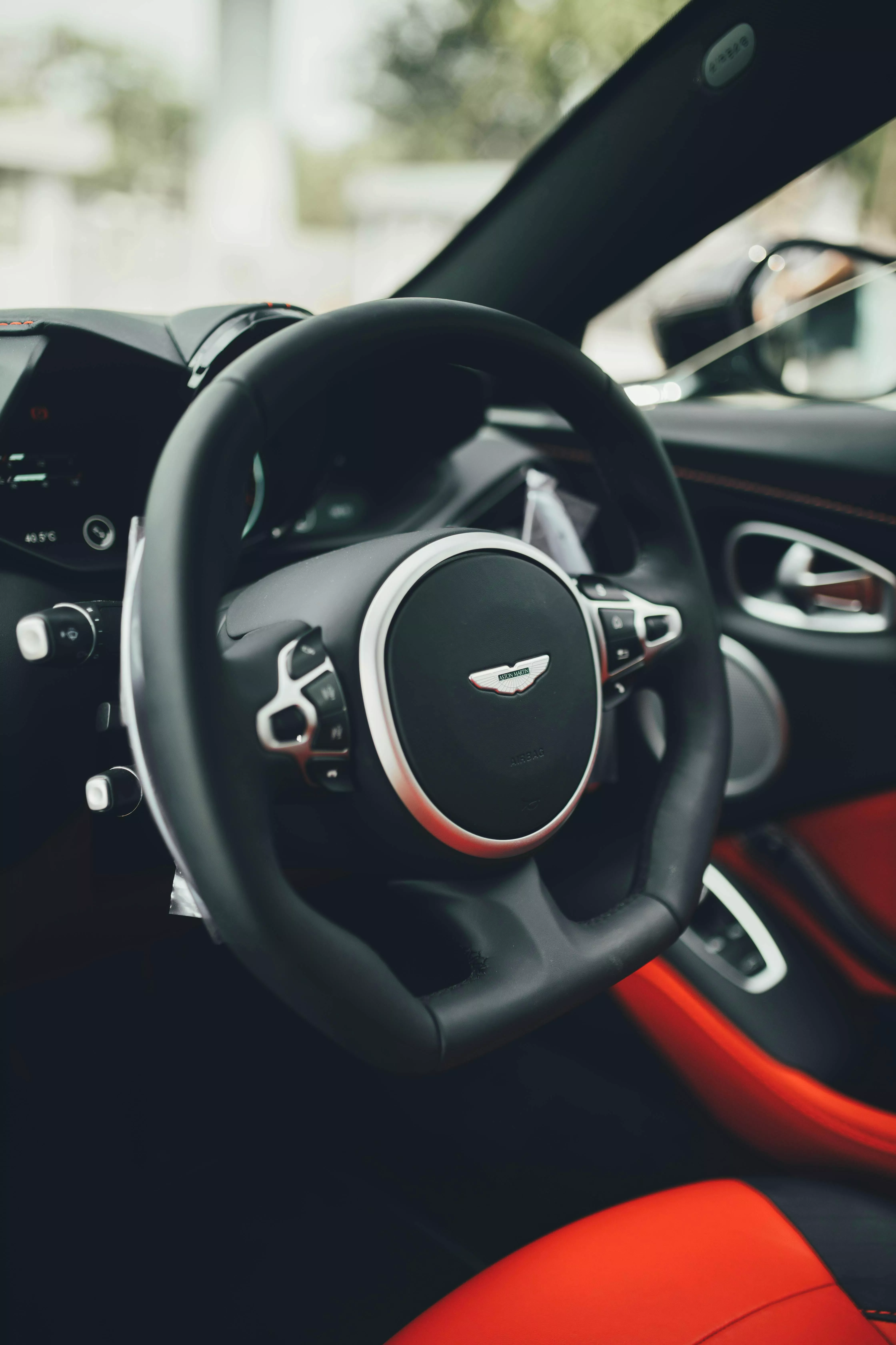 Aston Martin Vantage Photo, Download