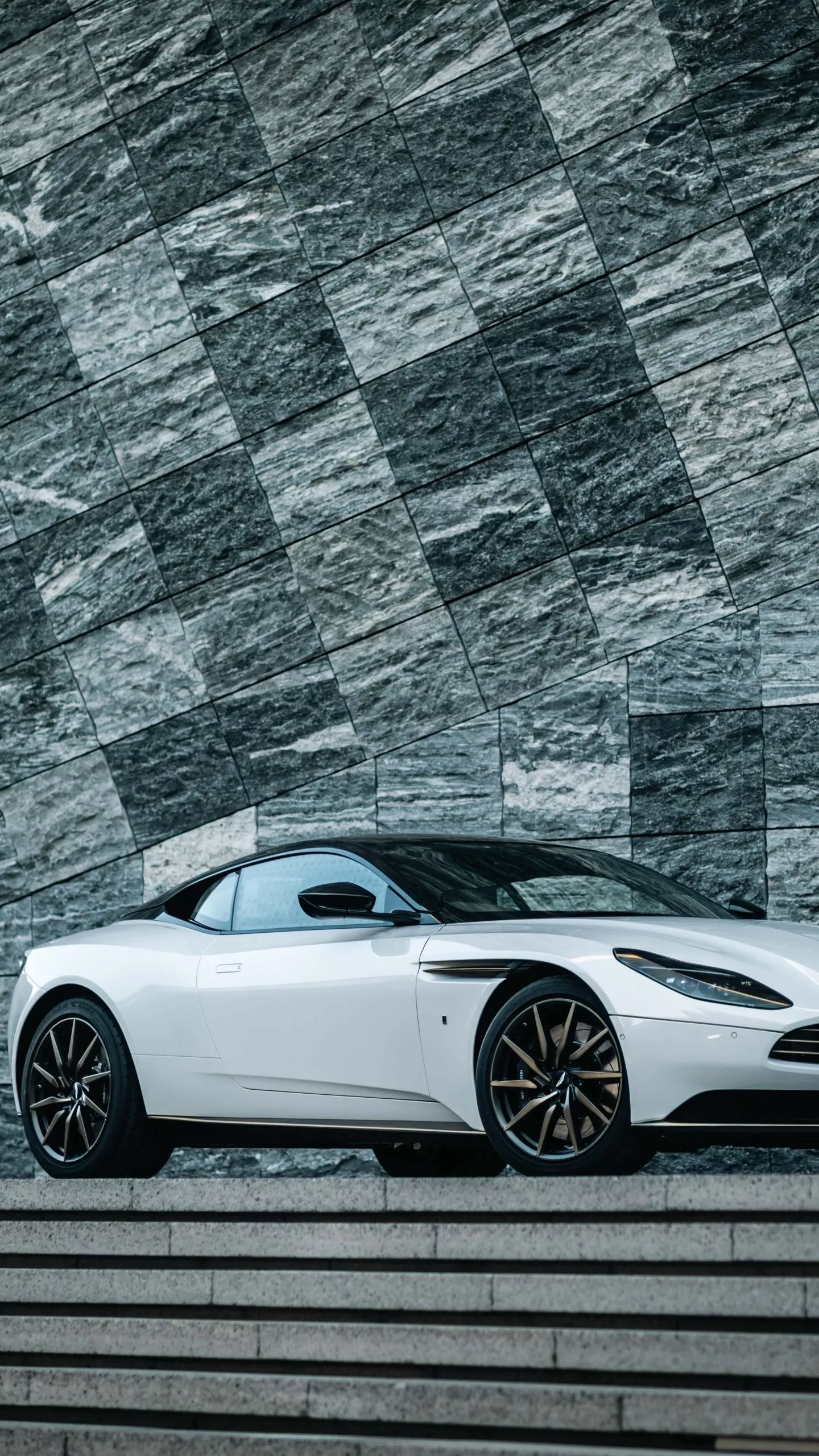 Aston Martin DB11 V8 Wallpaper 4K, 2022