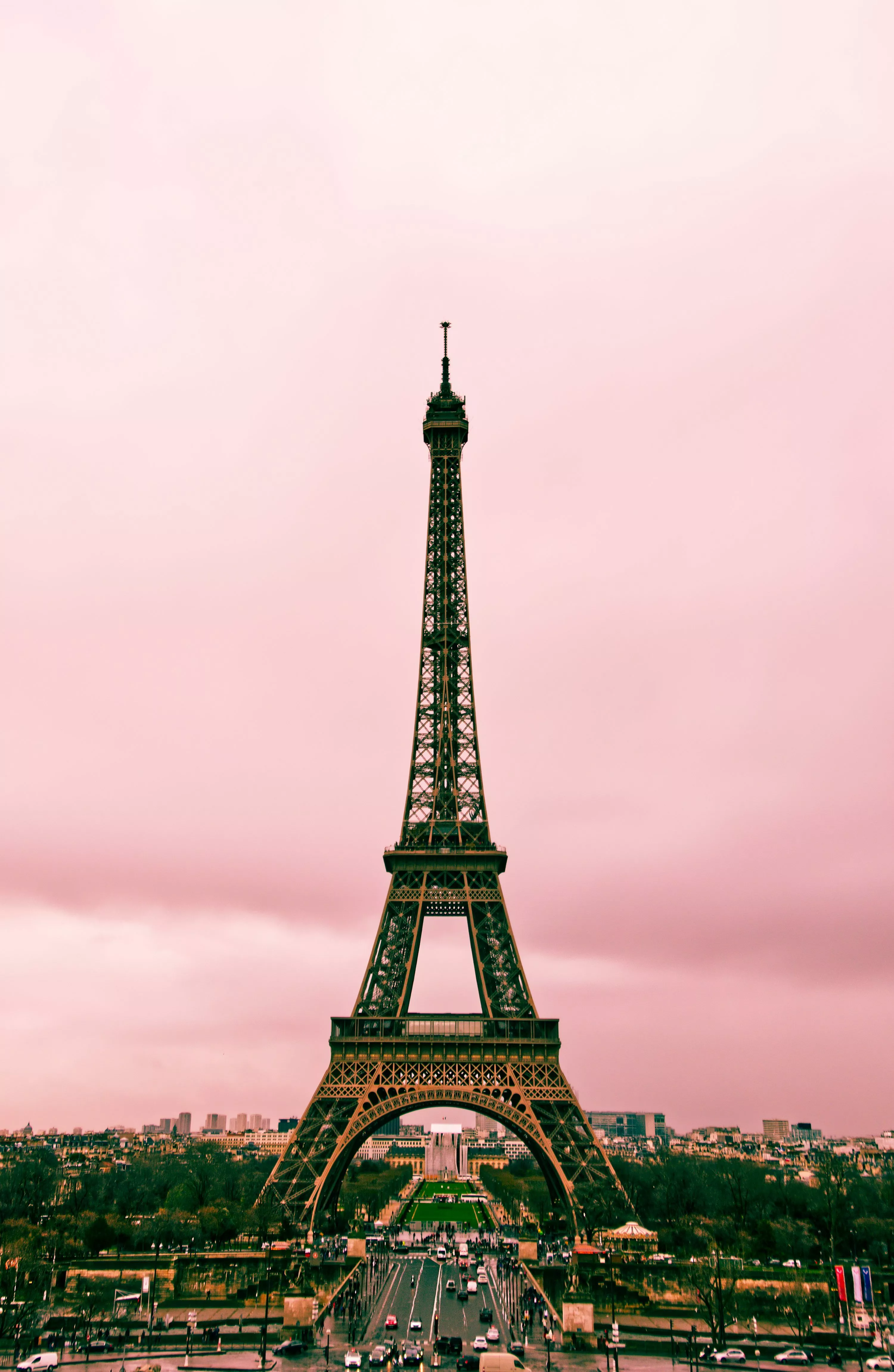 Eiffel Tower Paris Picture. Download