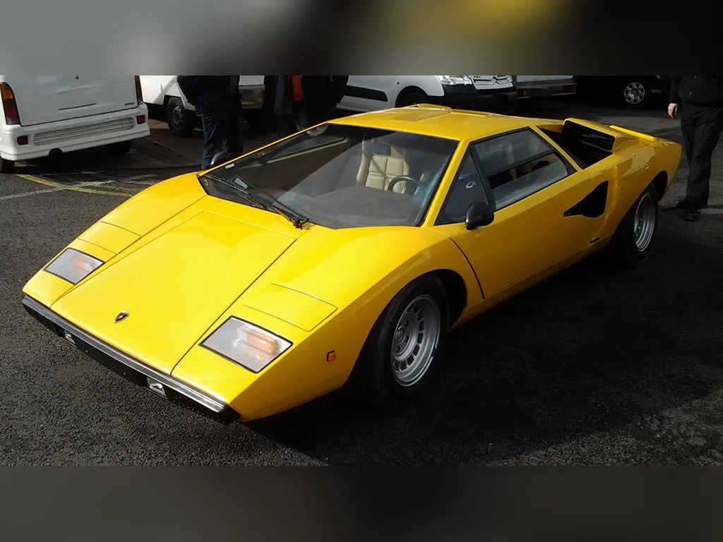 Lamborghini Countach LP400