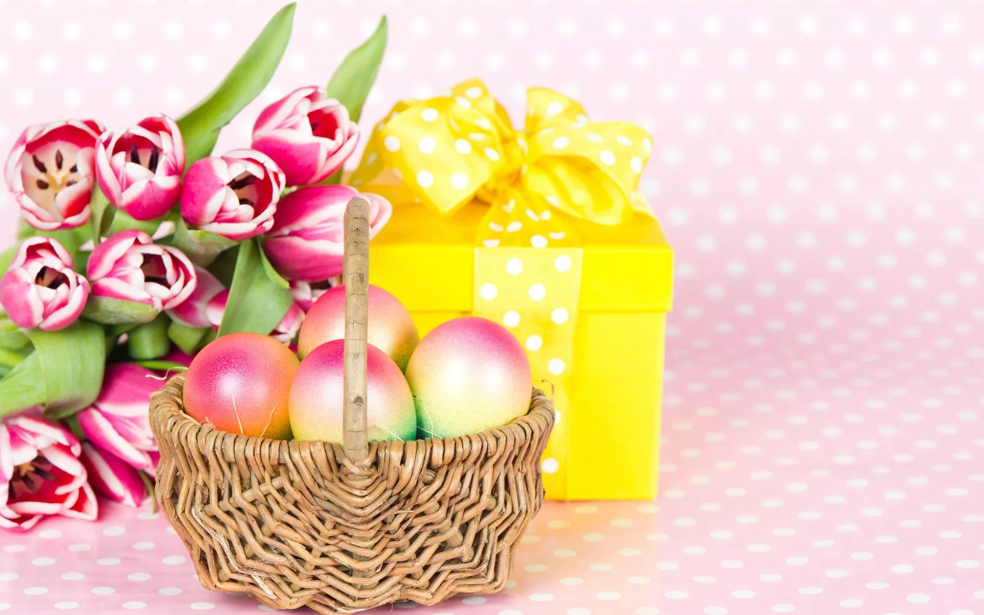 Easter Delight: HD Wallpaper