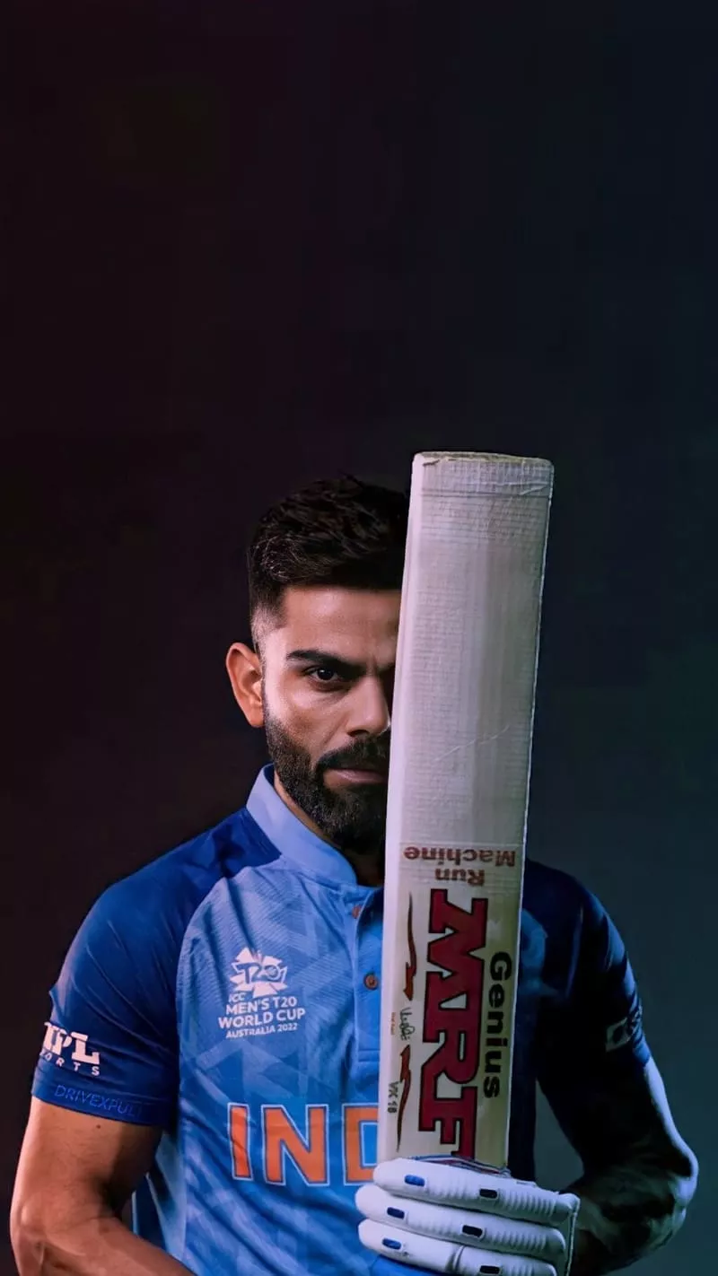 HD virat kohli batting wallpaper