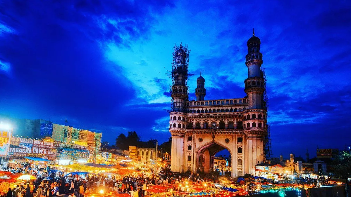 BEST Places to Visit in Hyderabad