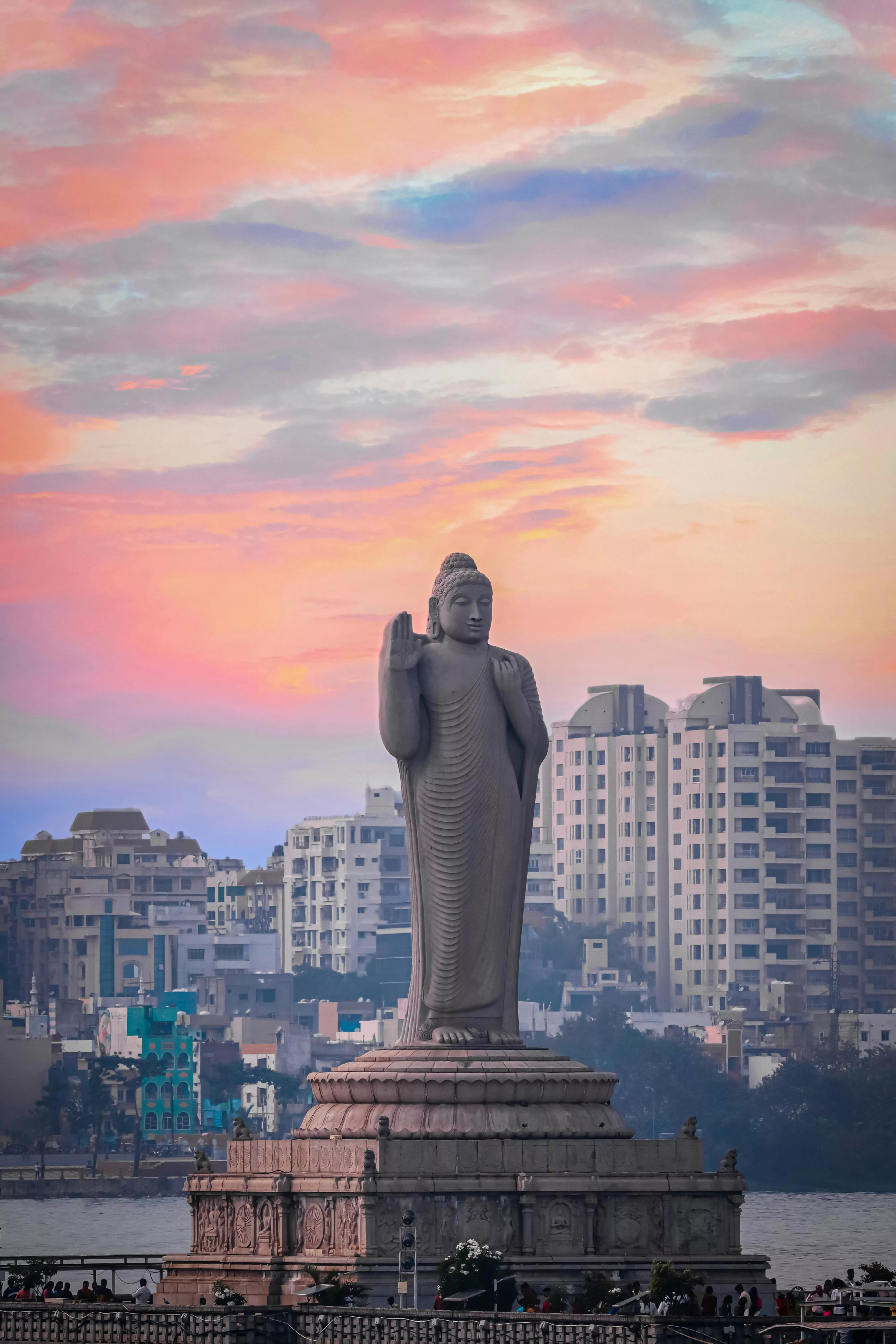 Statue of Buddha During Sunset · Free