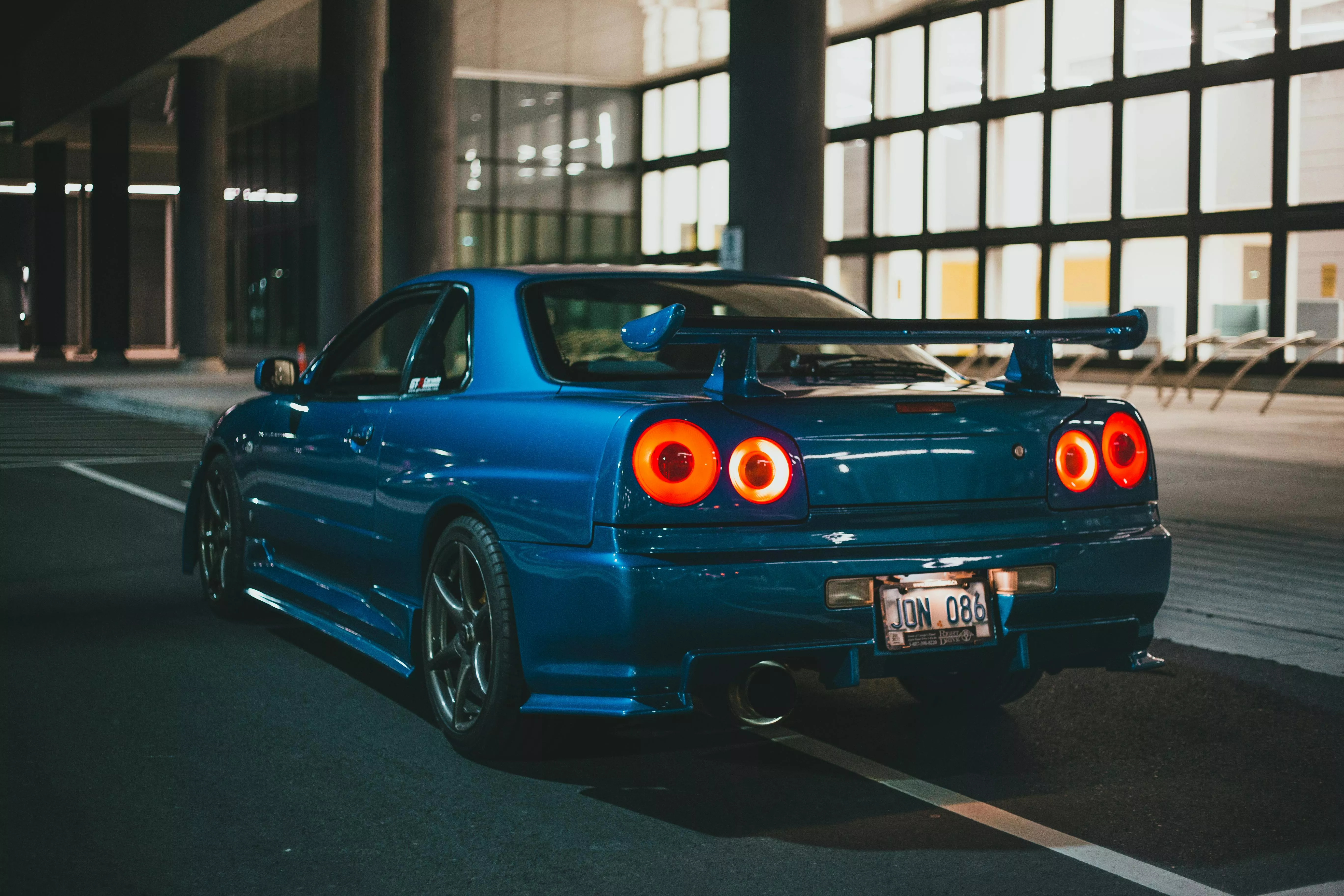 Nissan Skyline on the Road · Free Stock