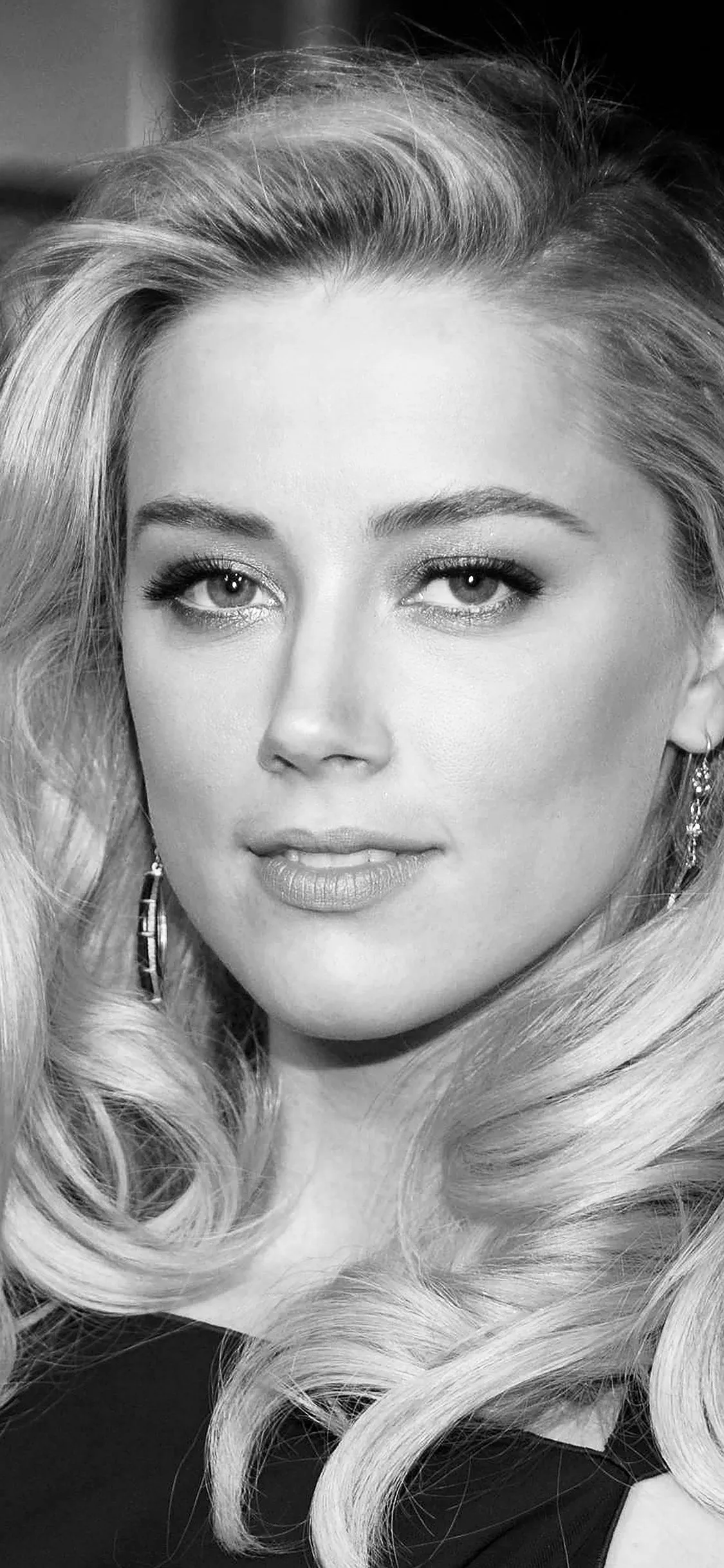 Amber Heard Black Dress Hollywood