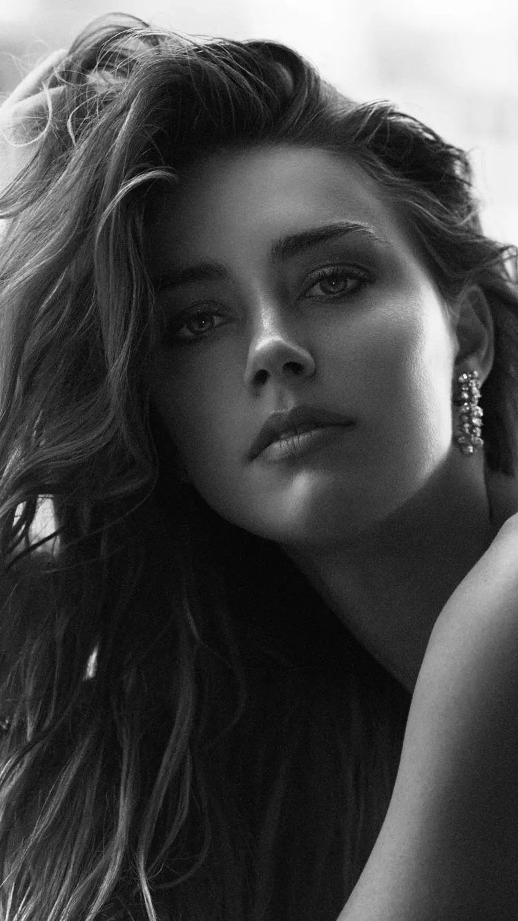 Earrings Actress Celebrity Amber Heard