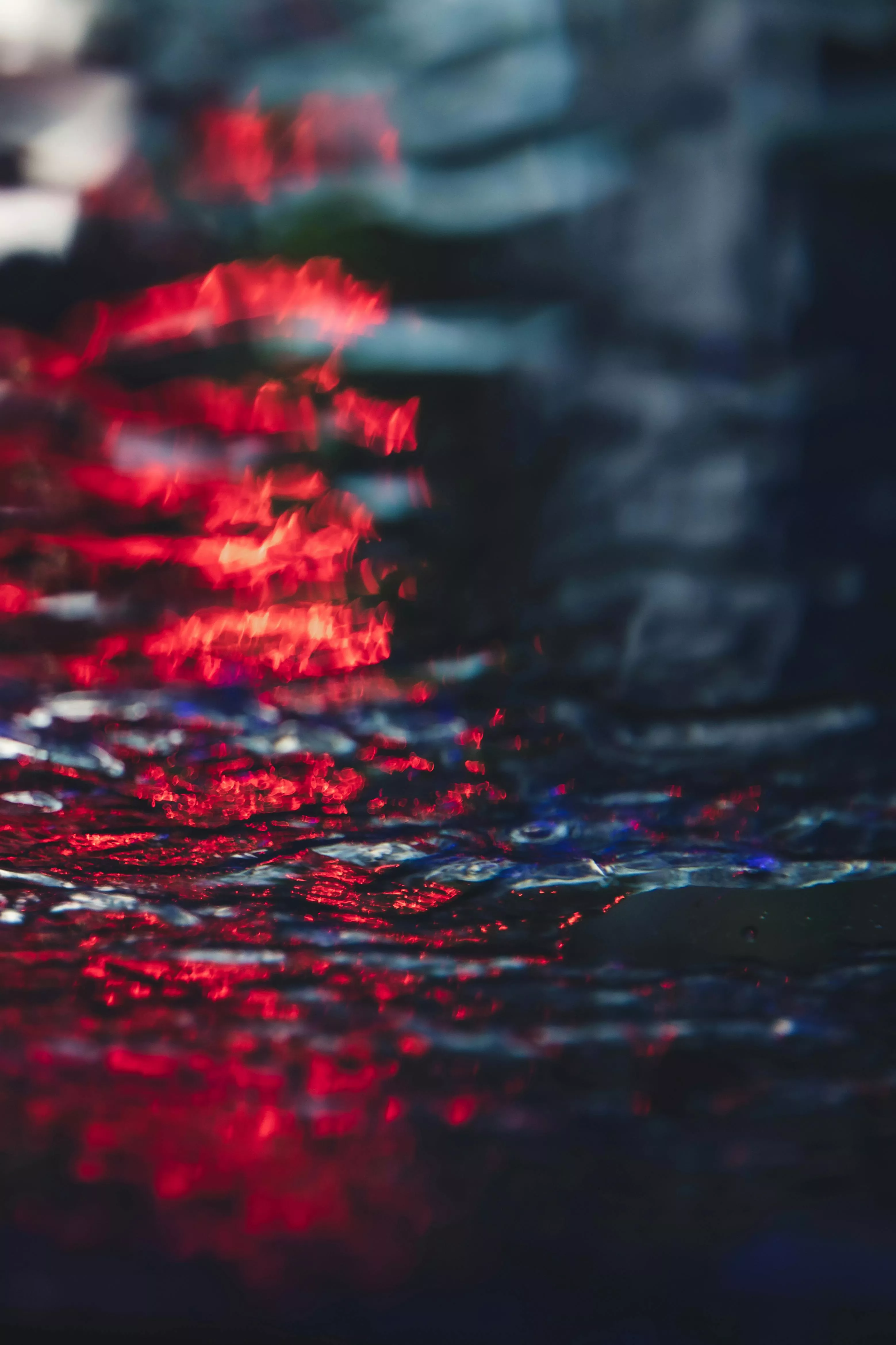 Water and Lights · Free