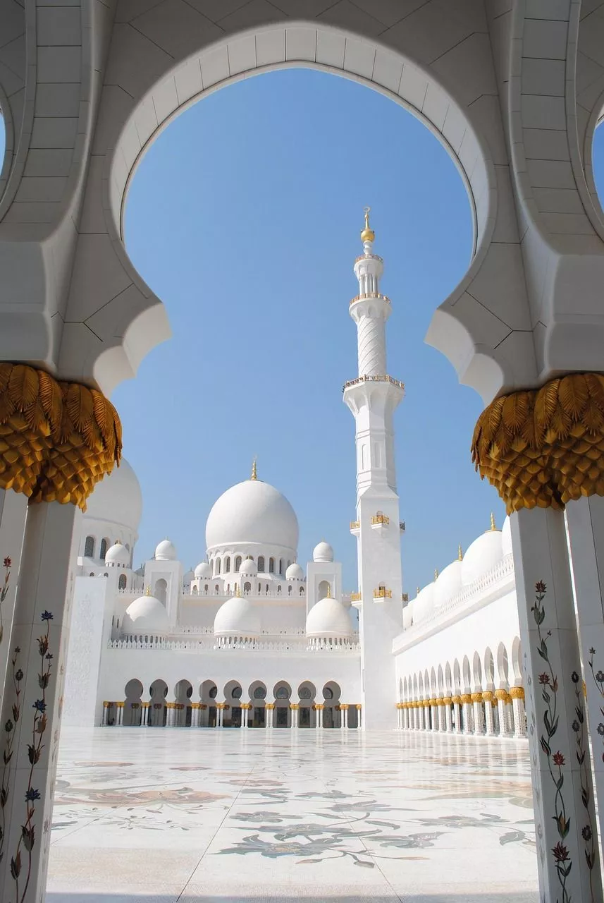 Mosque Abu Dhabi White