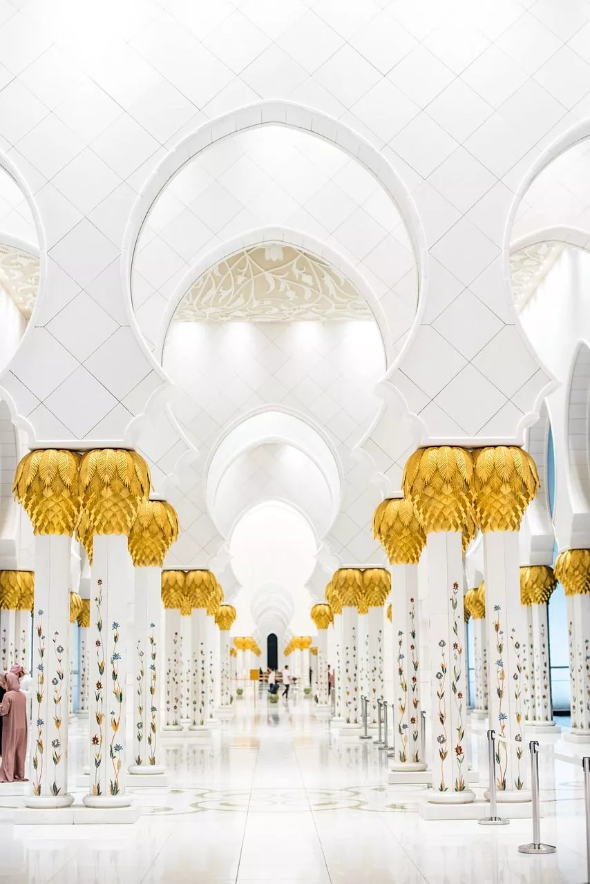 Free Abu Dhabi & Mosque Photo