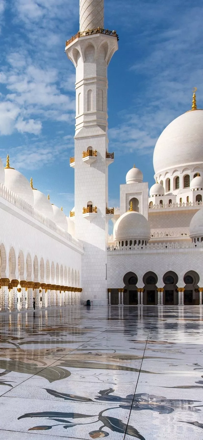 Abu Dhabi, white Mosque, buildings