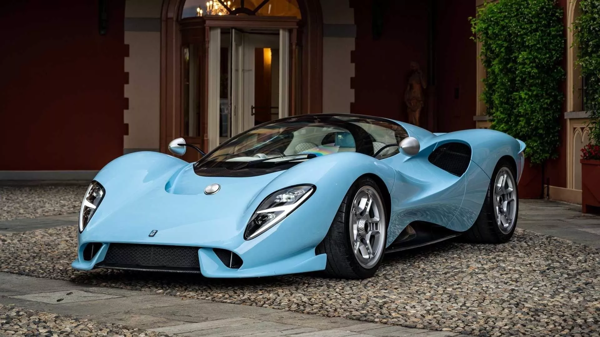 The De Tomaso P72 Extravaganza Is
