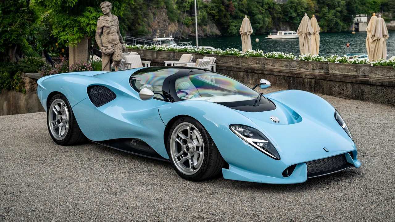 De Tomaso P72 Wows At Lake Como With