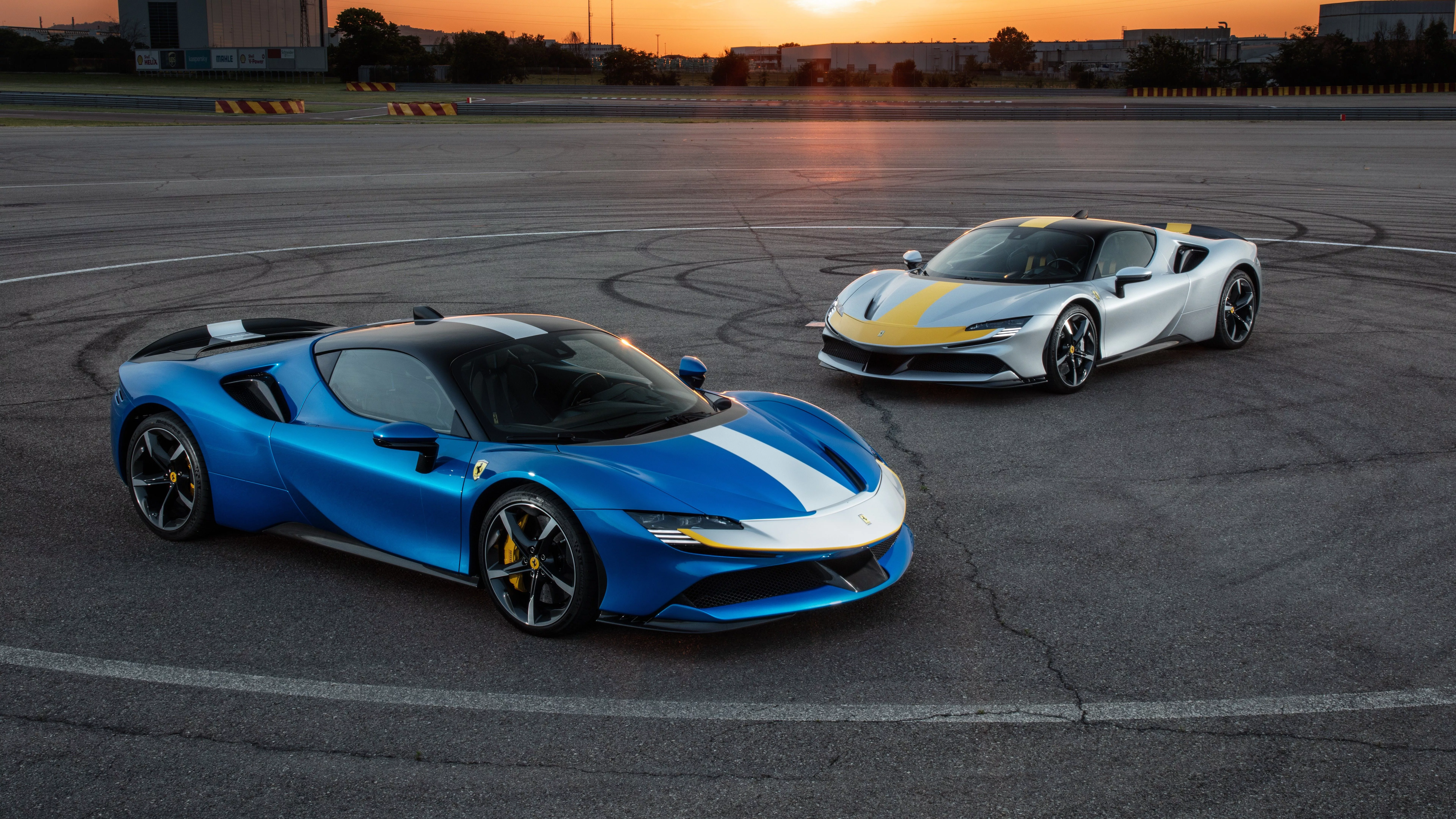 Blue Grey Ferrari SF90 Stradale Assetto