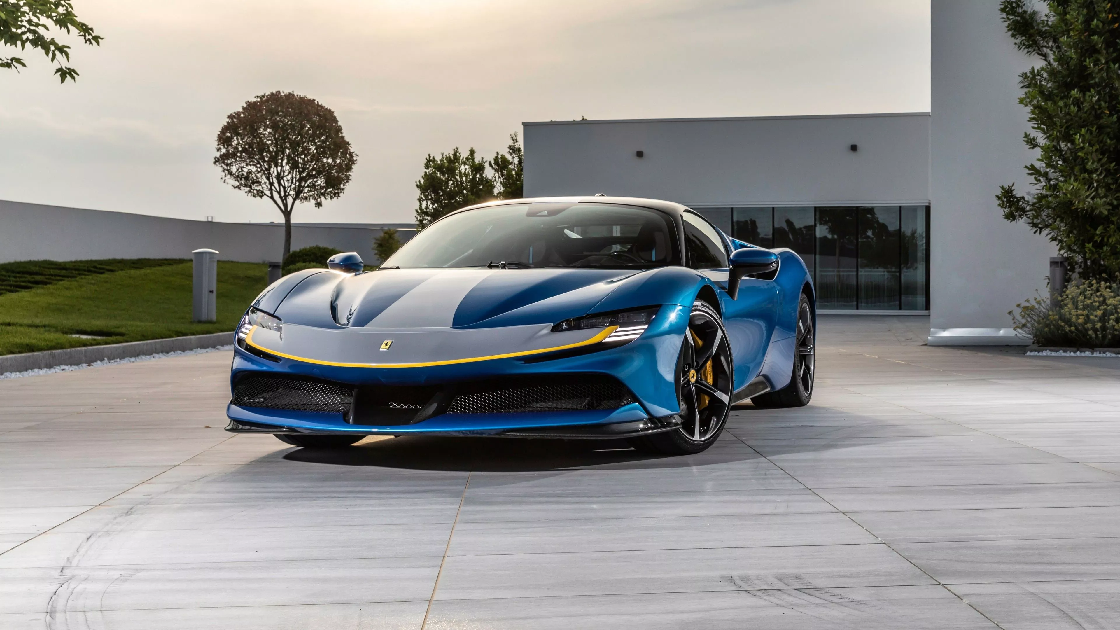 Blue Ferrari SF90 Stradale Assetto