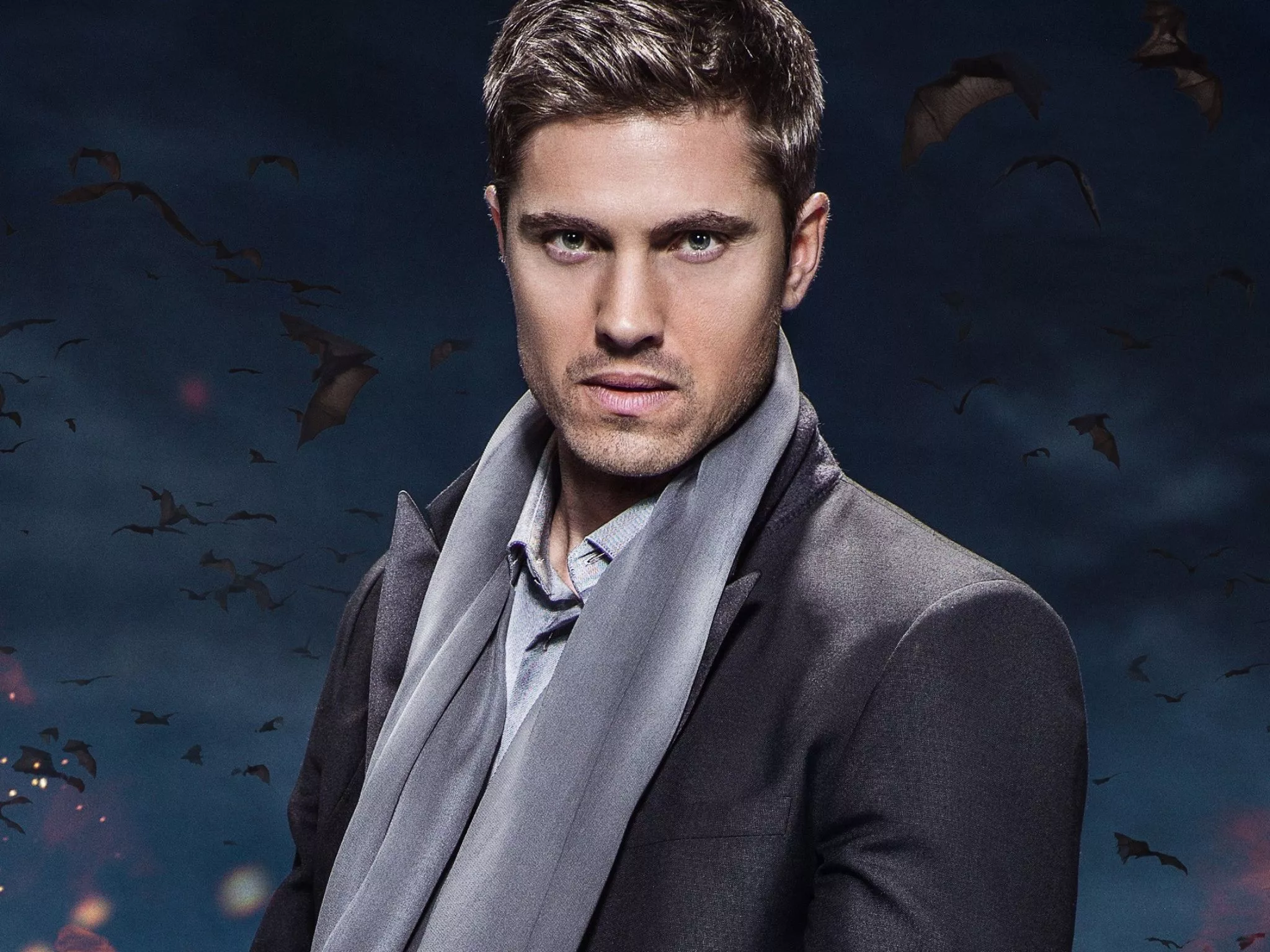 Eric Winter Wallpaper