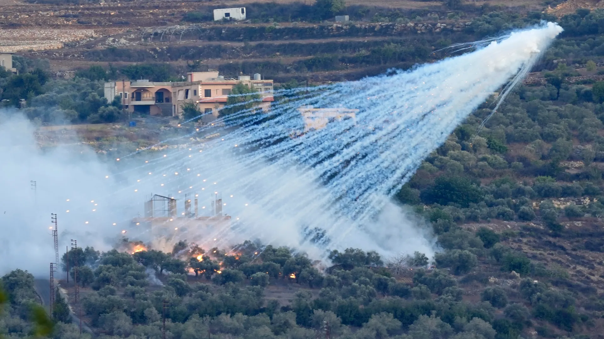 southern Lebanon with white phosphorus