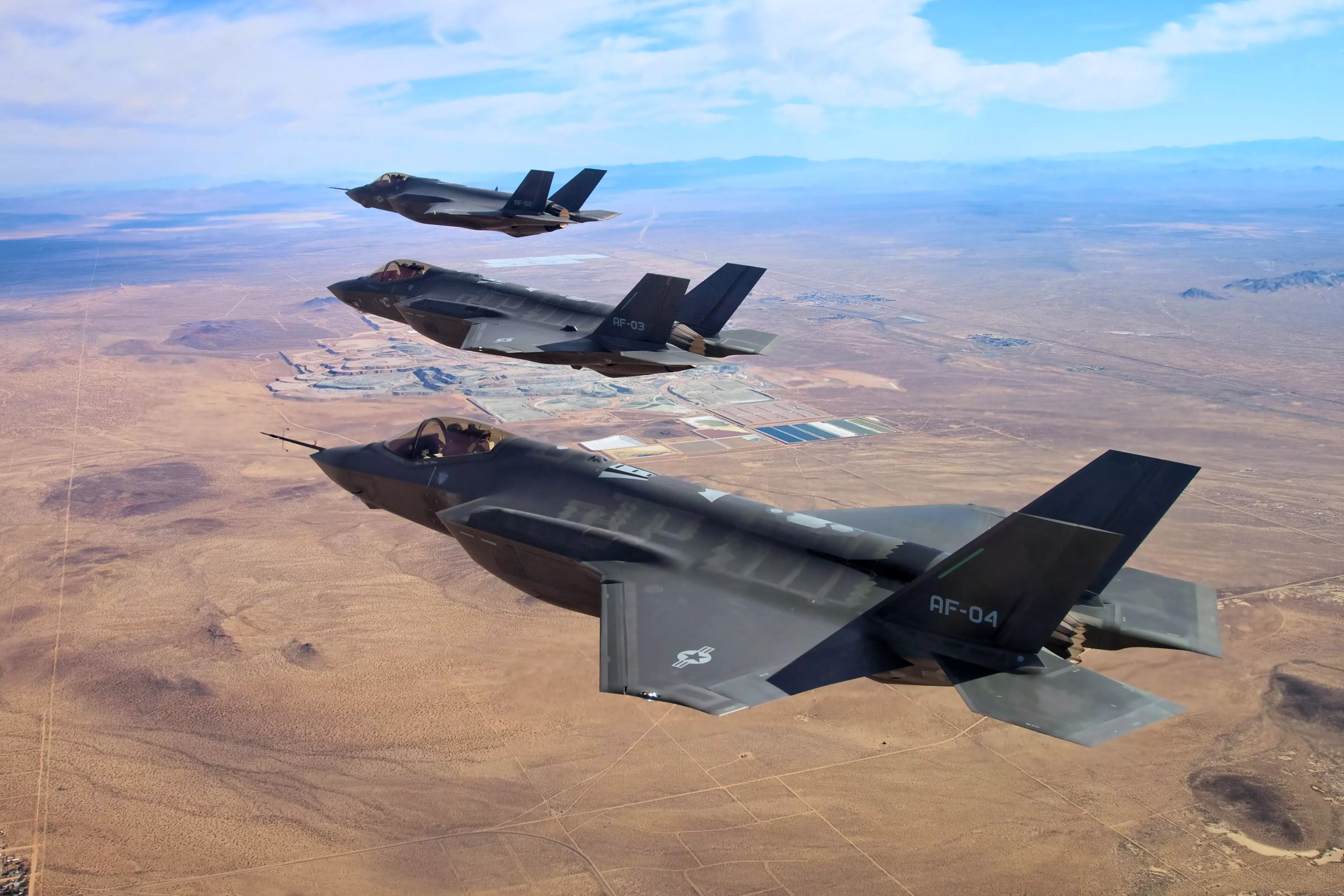 4K Ultra HD Military Aircraft Wallpaper