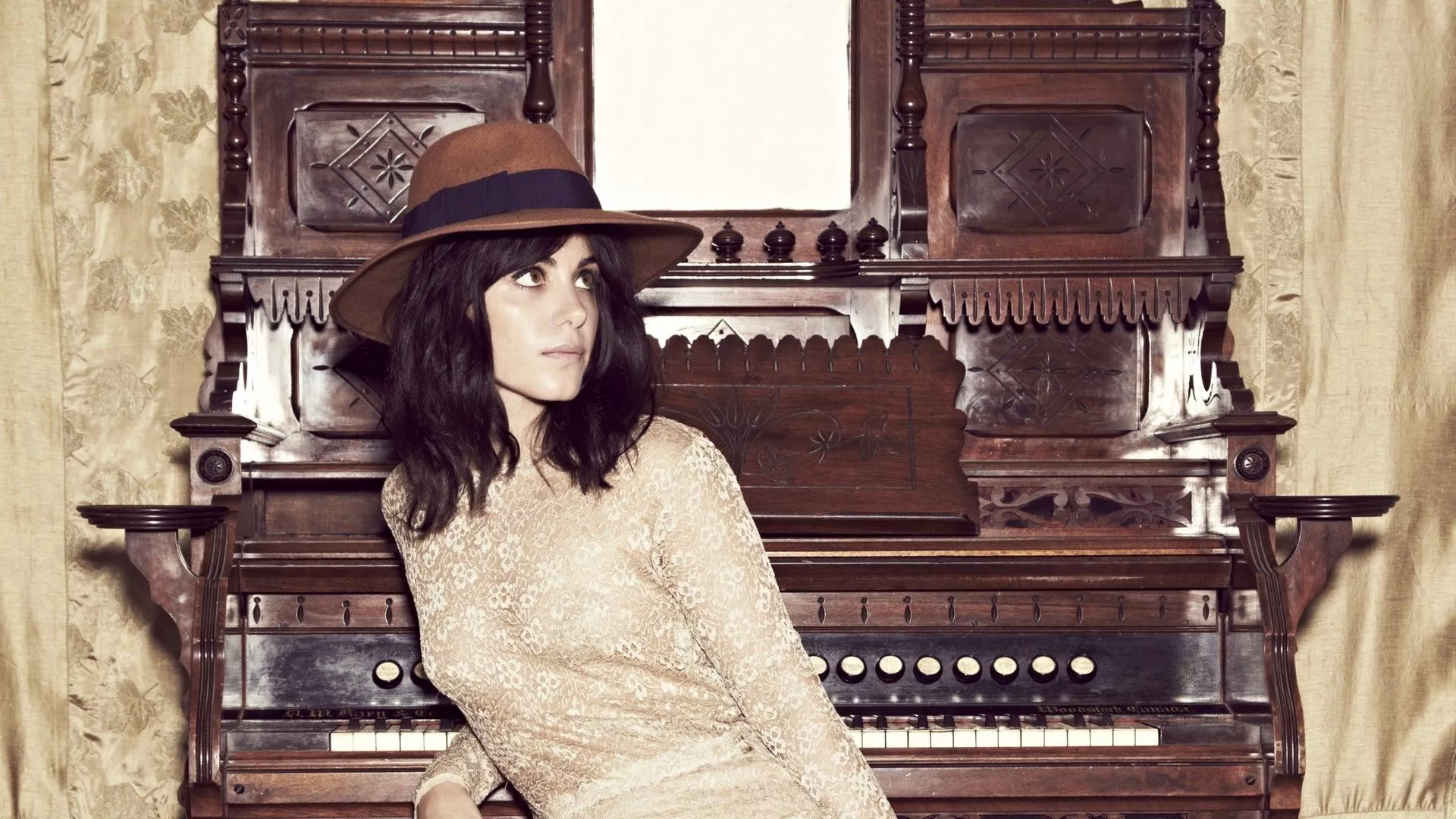 Download Music Katie Melua HD Wallpaper