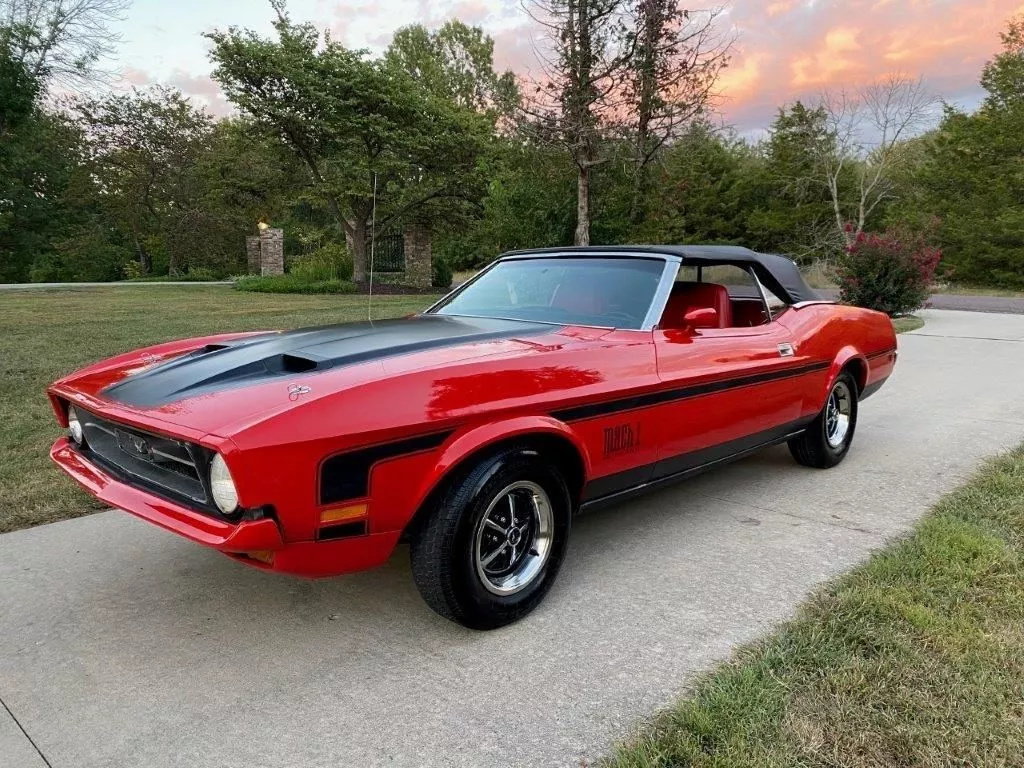 Ford Mustang. The Branson Auction