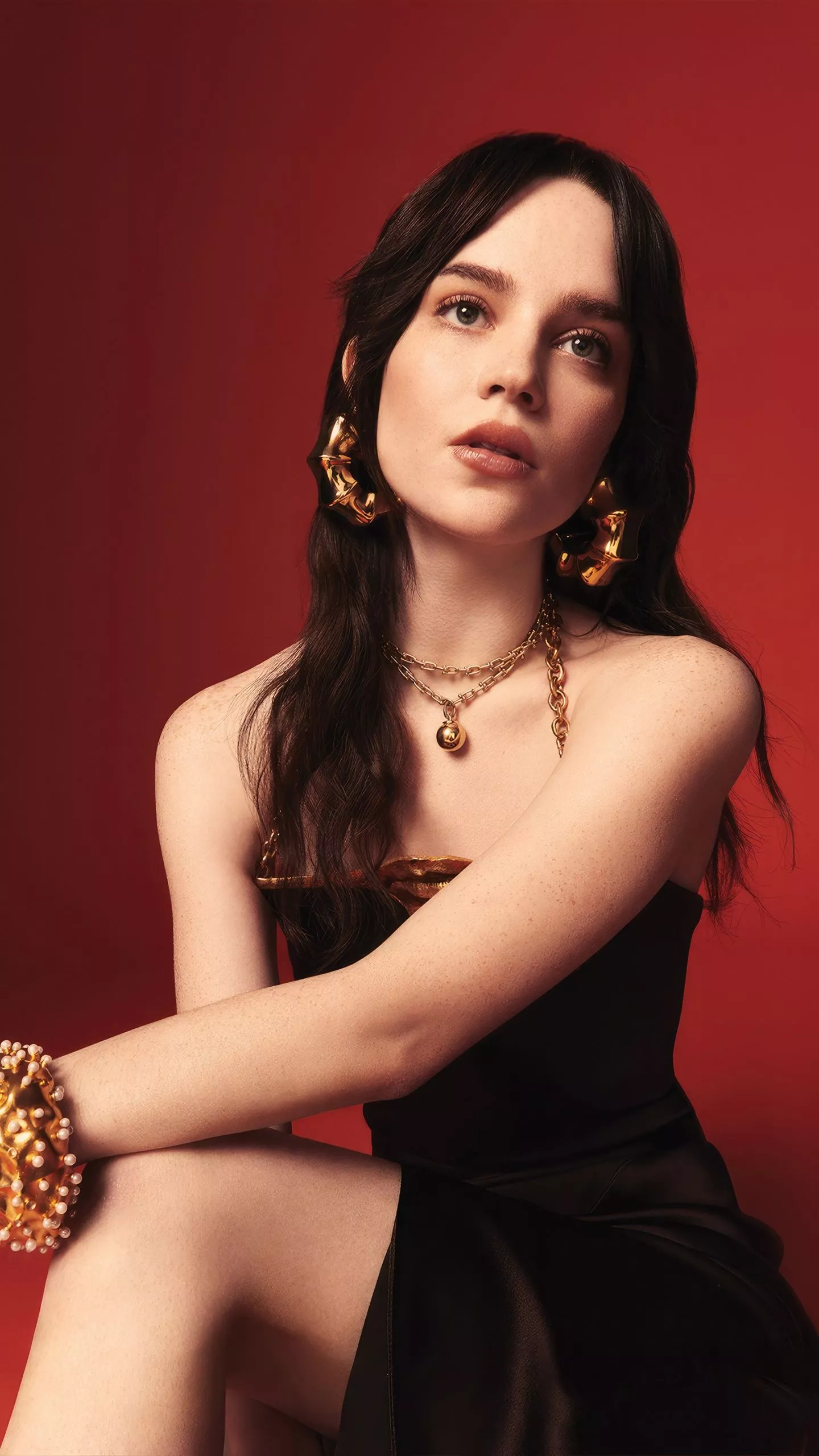 Sophie Thatcher Wallpaper 4K, Vogue