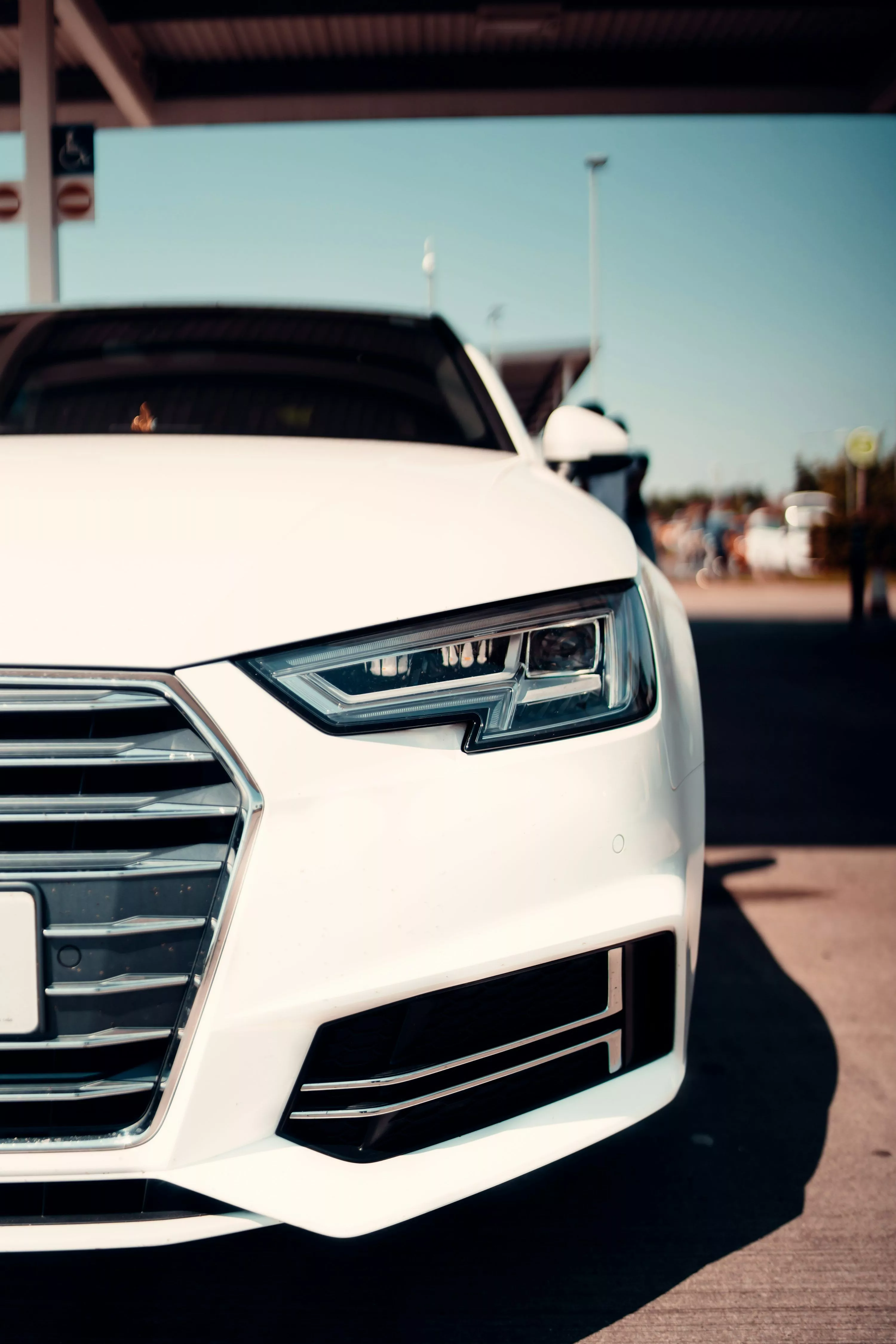 Audi A4 Picture. Download Free Image