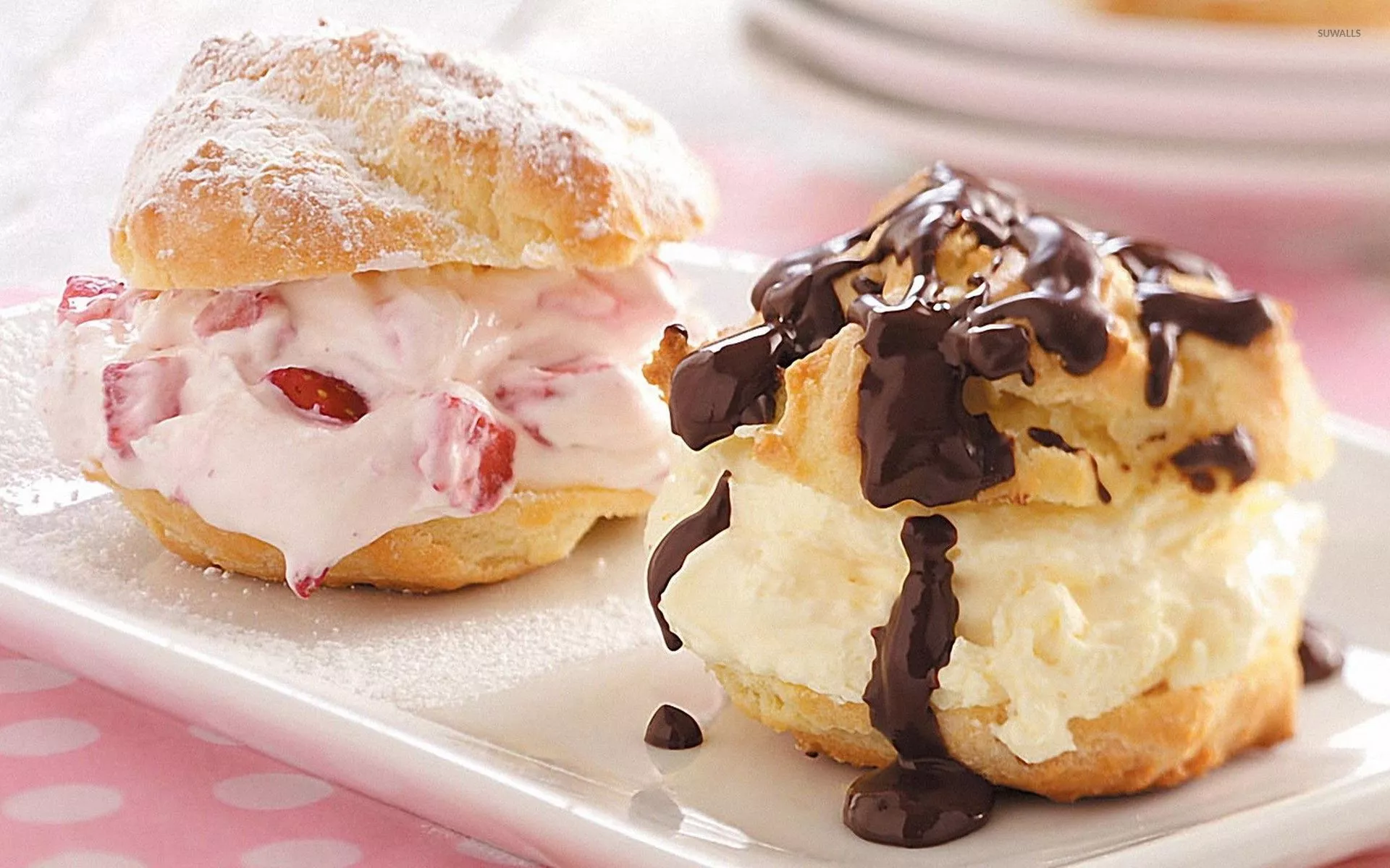 Cream Puffs wallpaper
