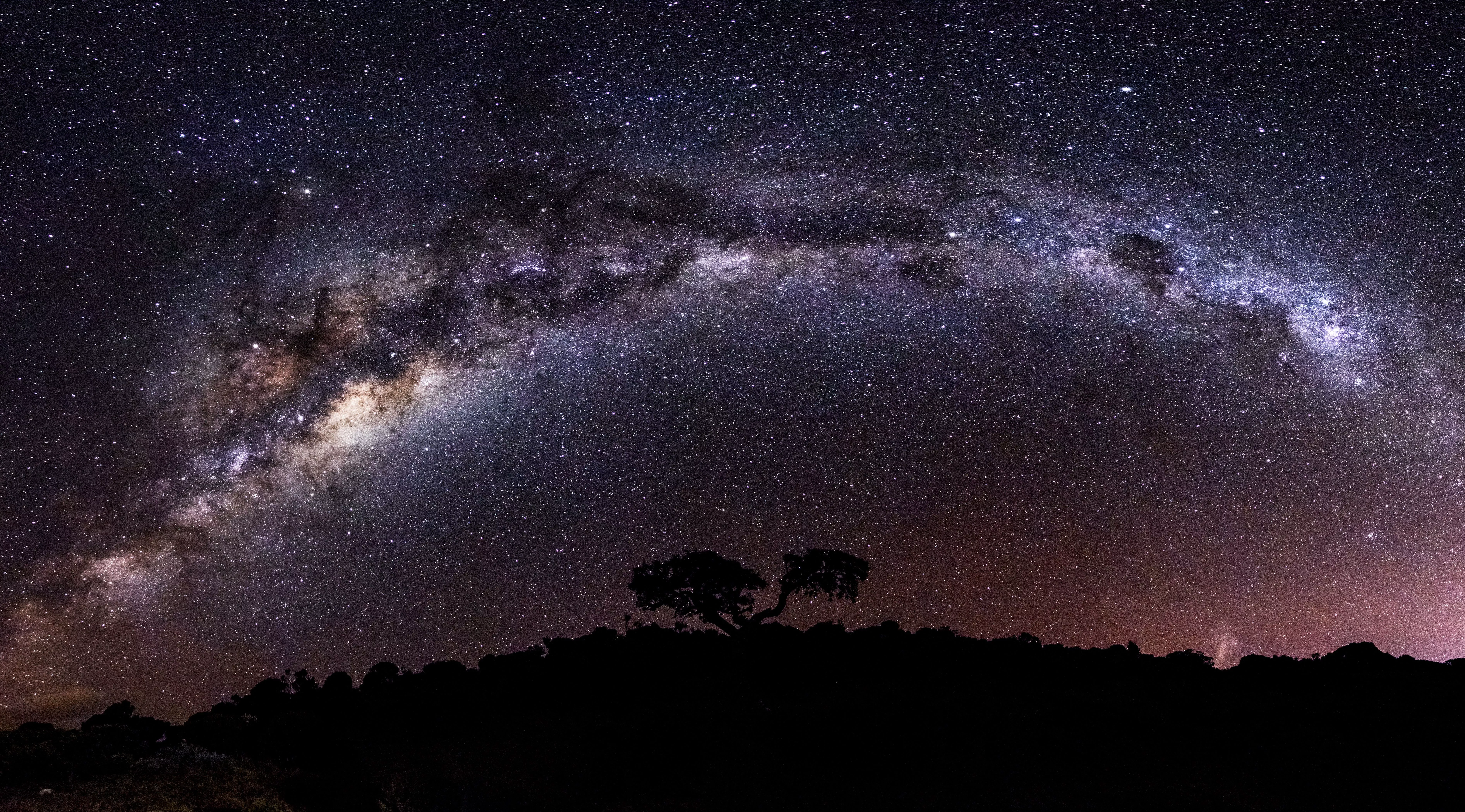 Milky Way Starry Sky: 4K Ultra HD Wallpaper